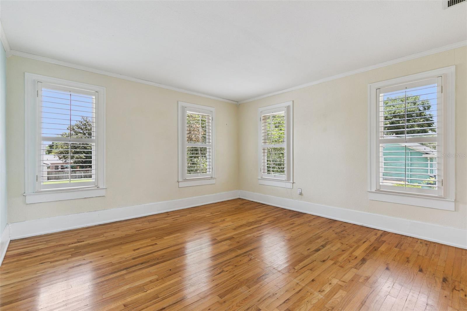 PINE HEIGHTS - Residential Lease