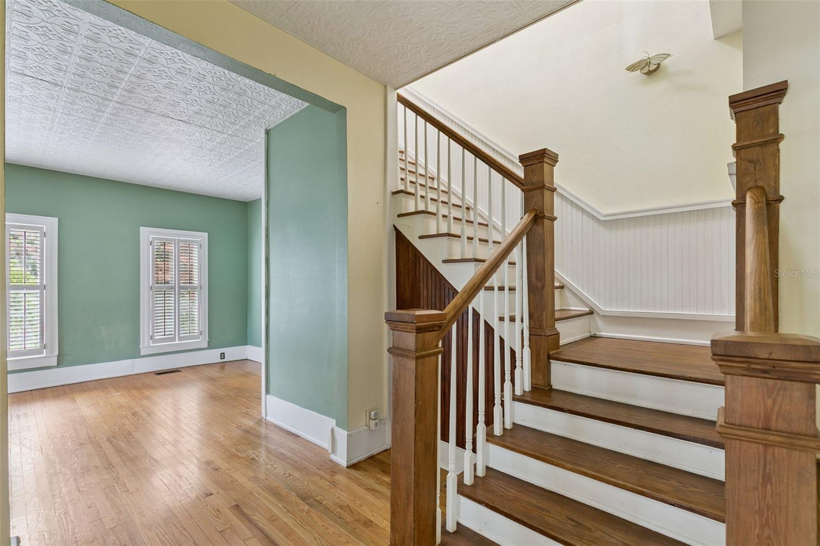 PINE HEIGHTS - Residential Lease