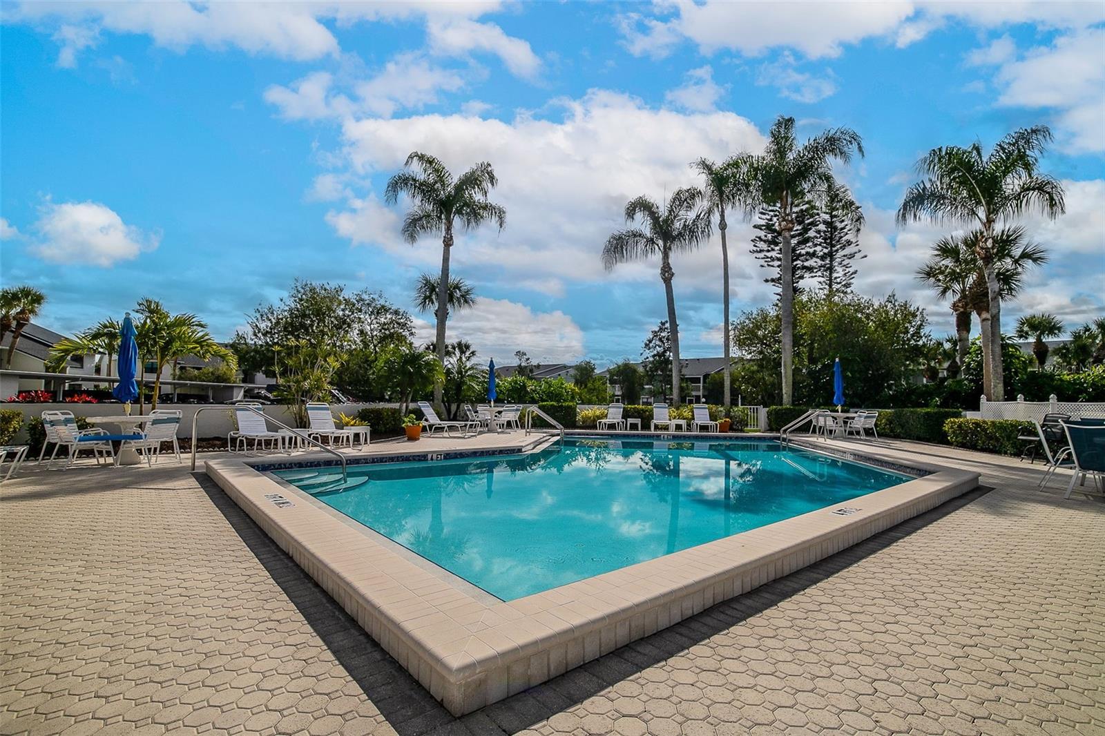 LAKES OF CAPRI - Residential