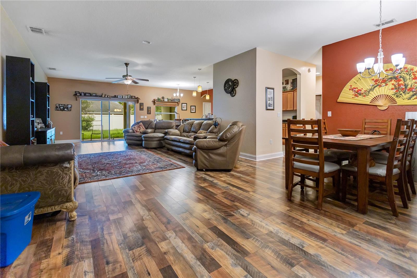 HARTFORD ESTATES - Residential