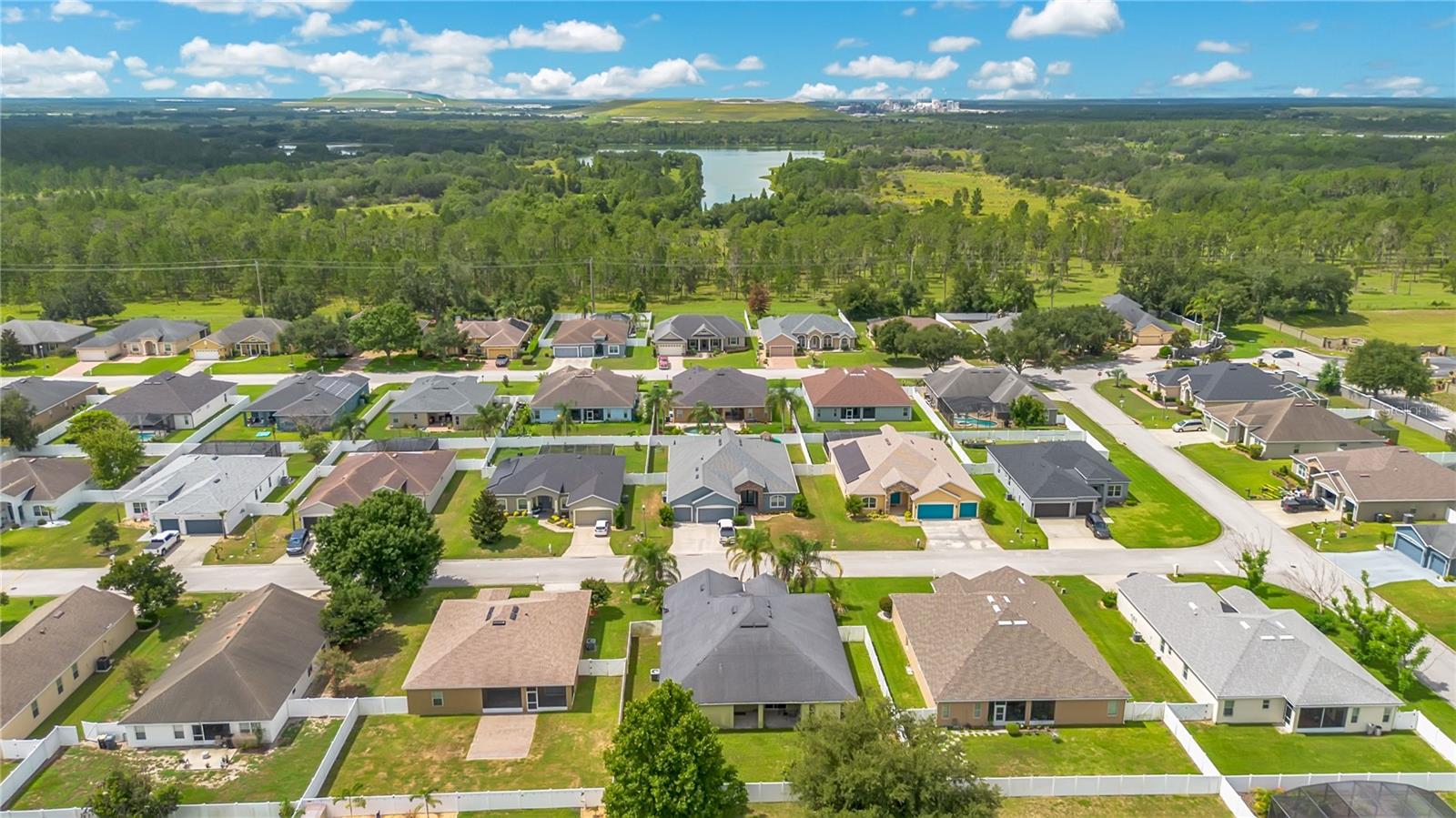 HARTFORD ESTATES - Residential