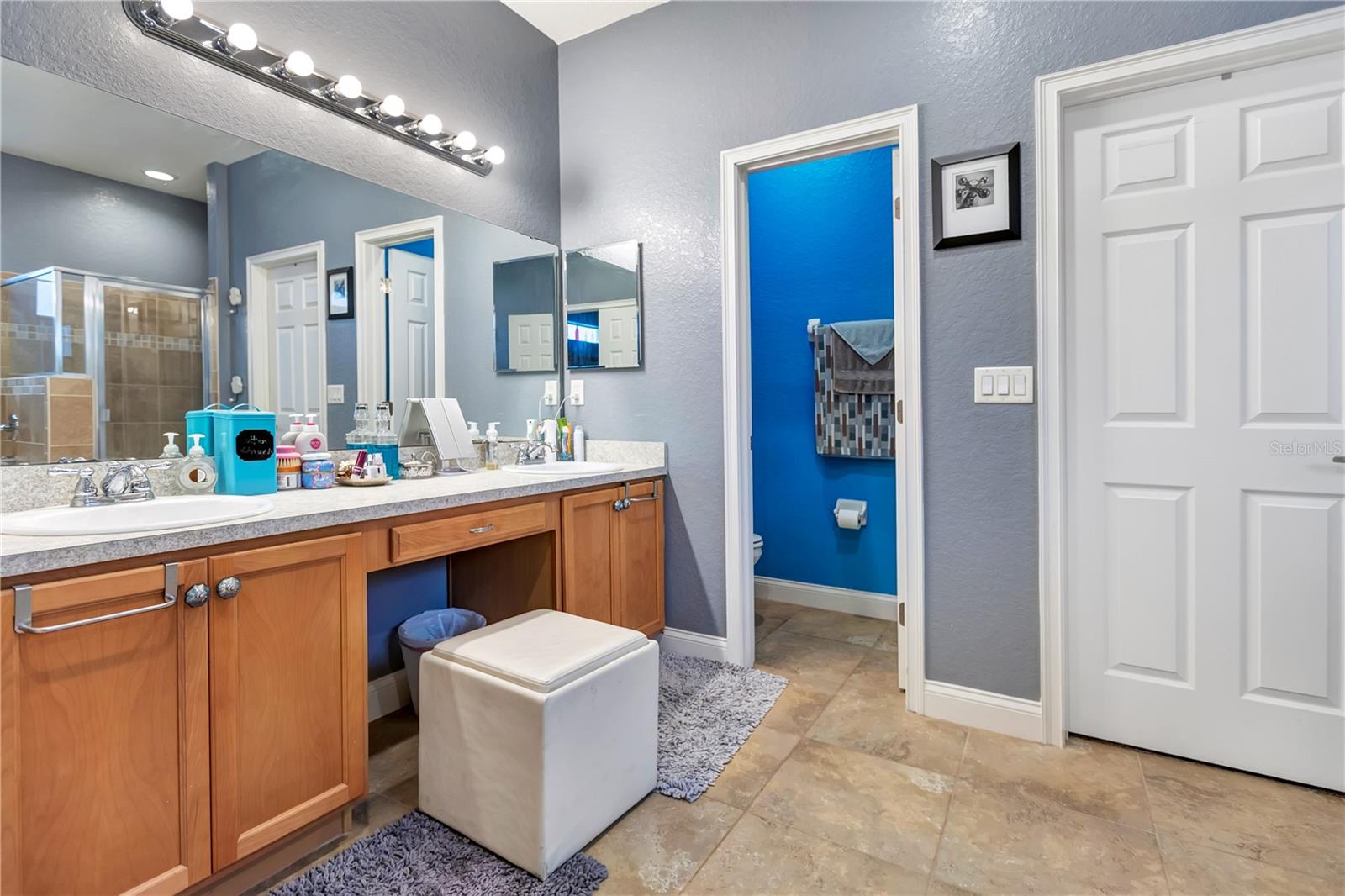 HARTFORD ESTATES - Residential