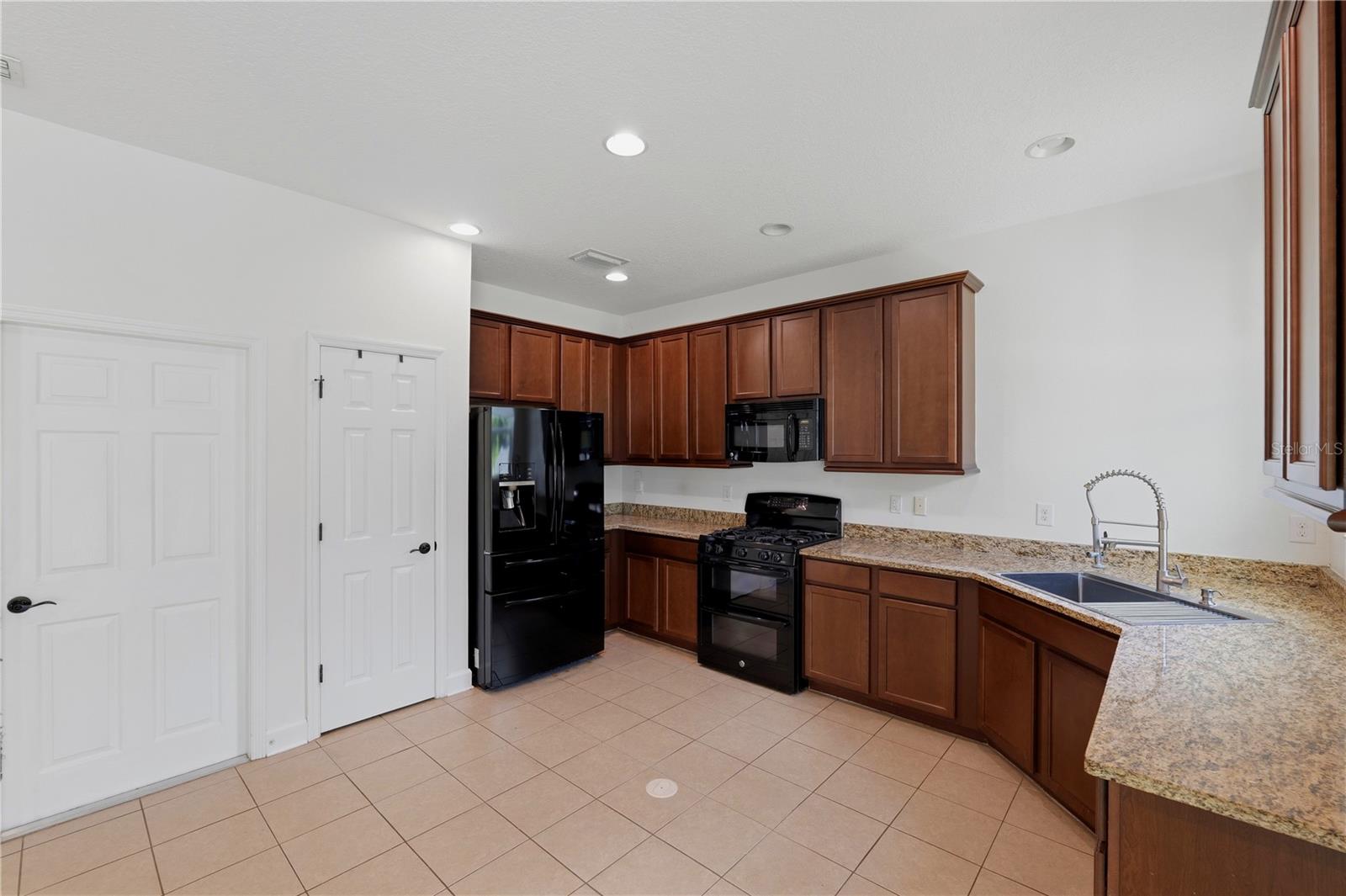 CONNERTON VILLAGE 2 PRCL 211 - Residential