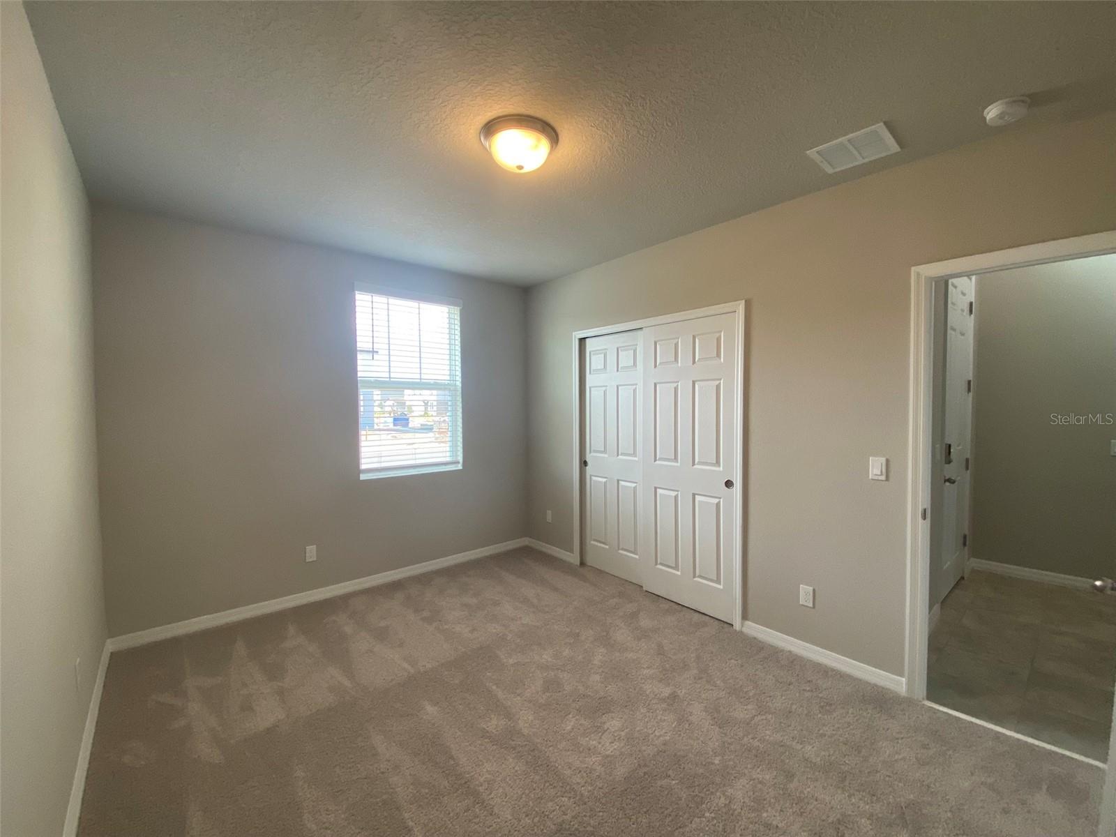 SILVER SPGS 2 - Residential Lease