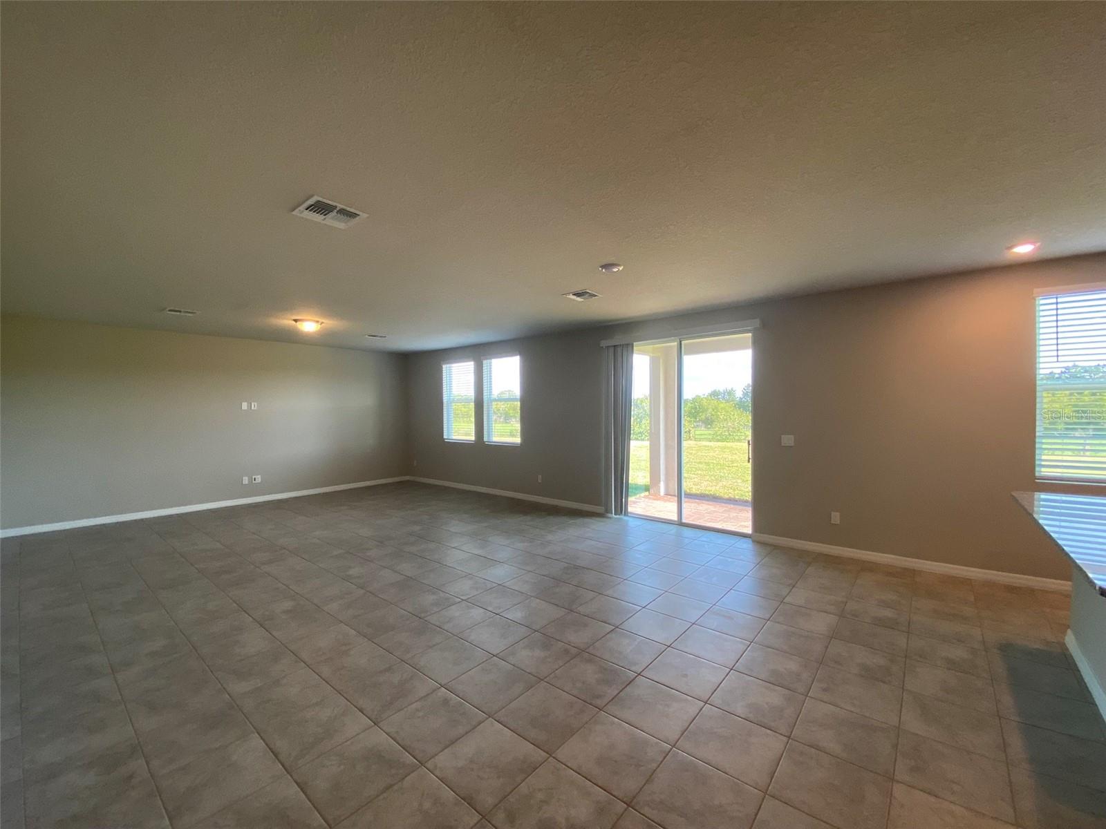 SILVER SPGS 2 - Residential Lease