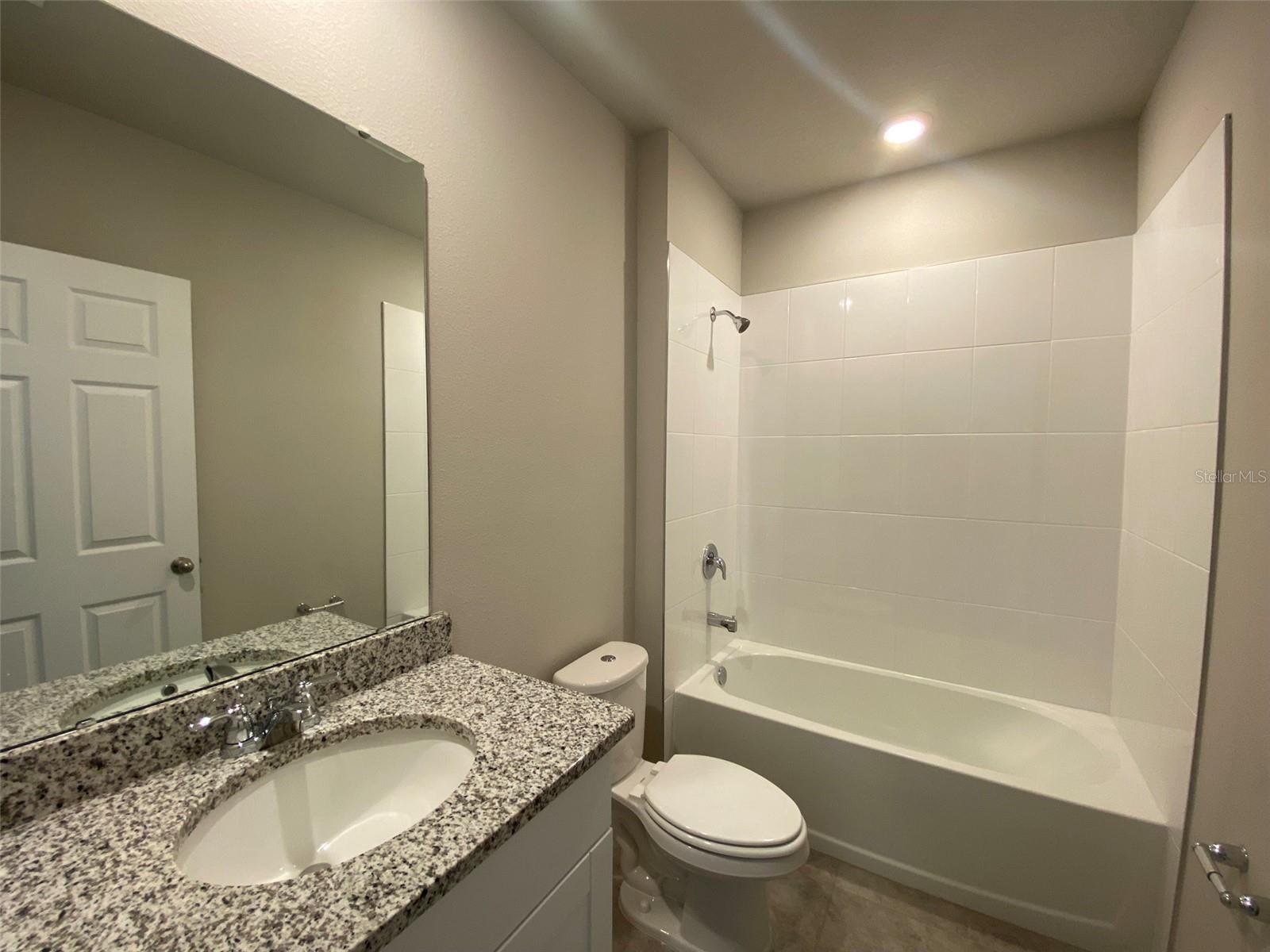 SILVER SPGS 2 - Residential Lease
