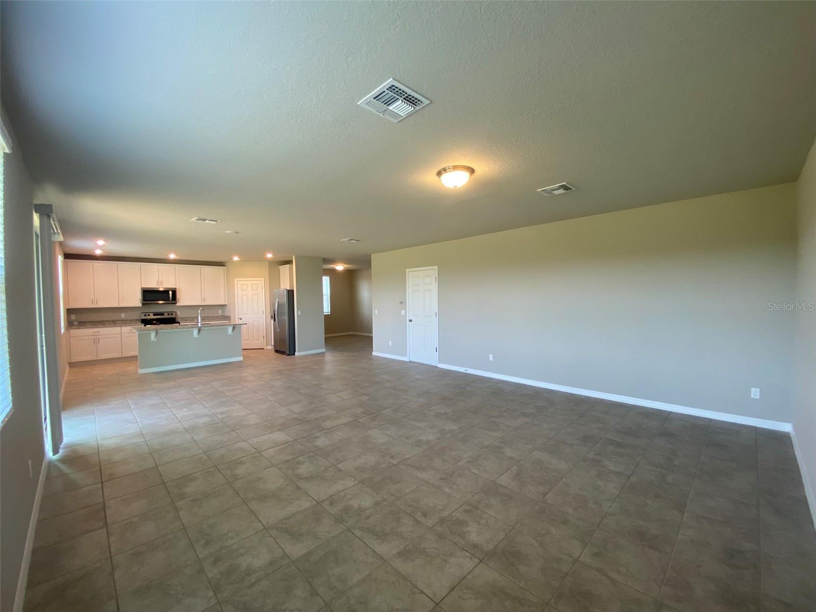 SILVER SPGS 2 - Residential Lease
