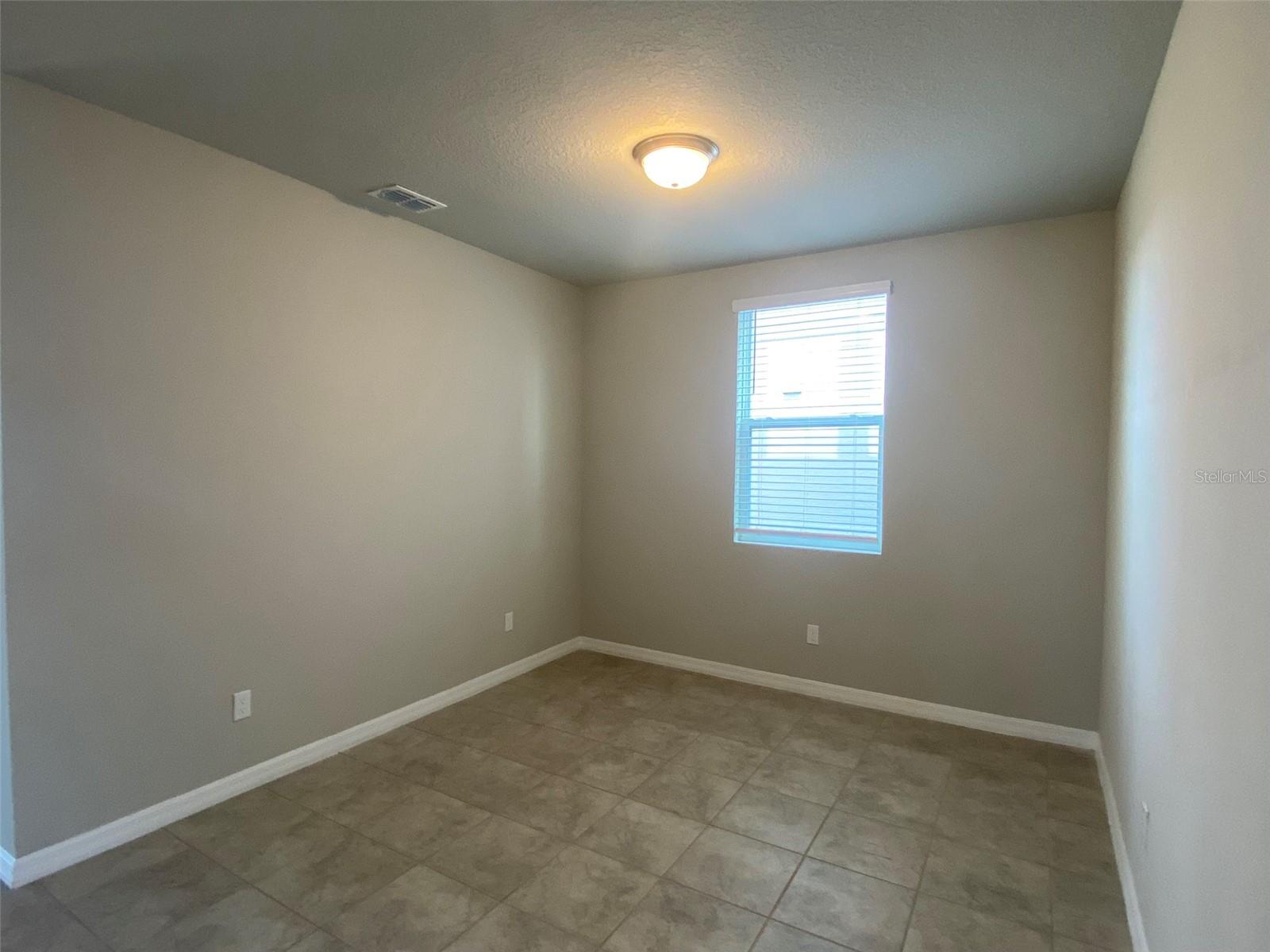 SILVER SPGS 2 - Residential Lease