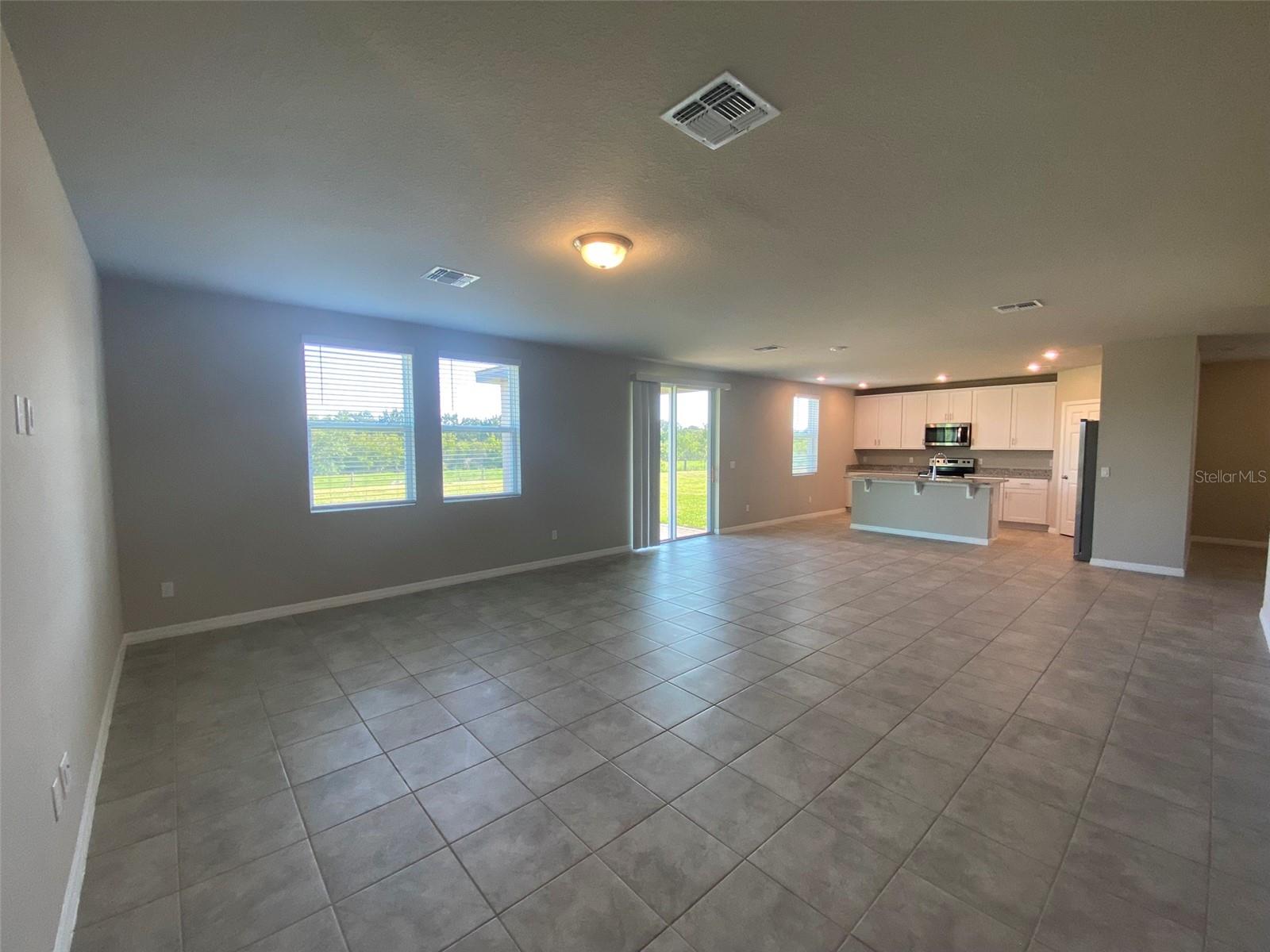 SILVER SPGS 2 - Residential Lease