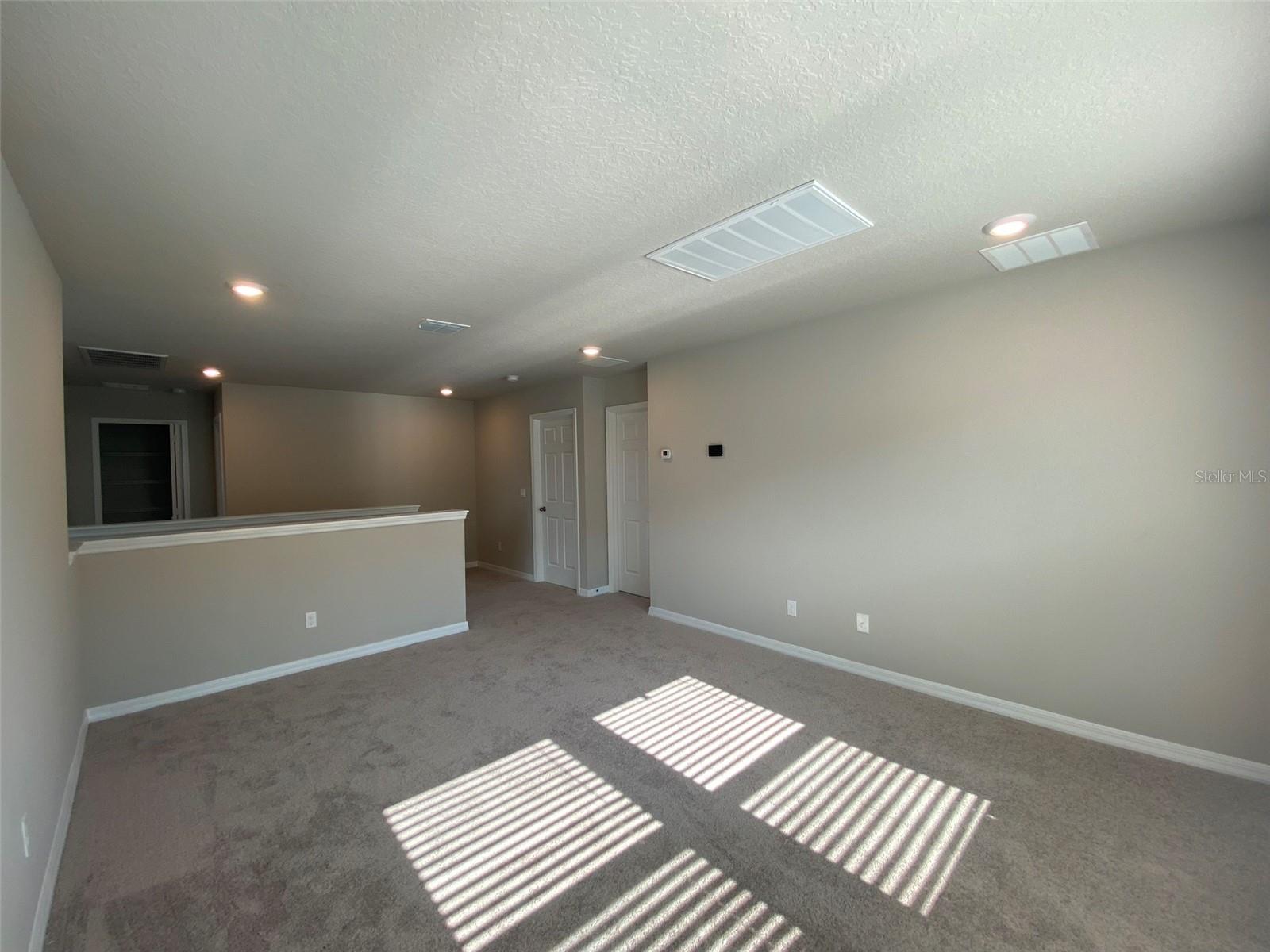 SILVER SPGS 2 - Residential Lease