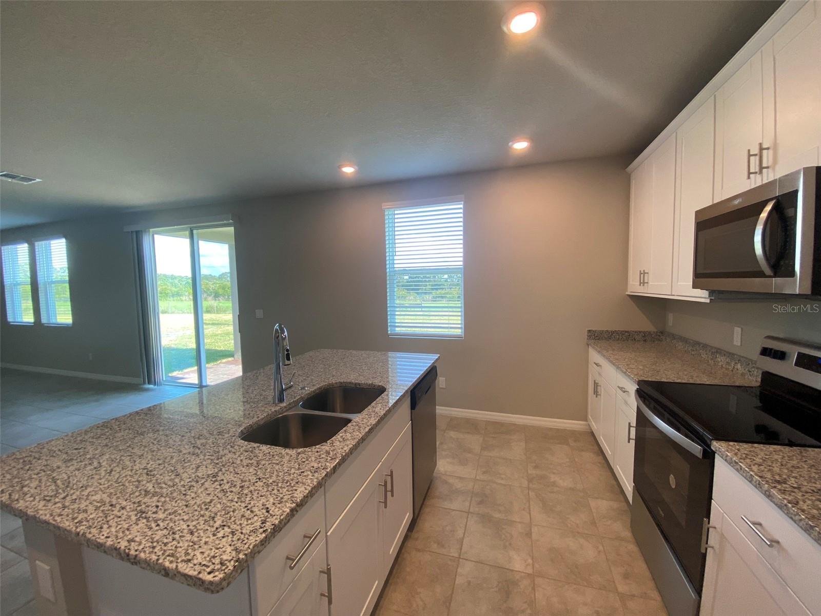 SILVER SPGS 2 - Residential Lease