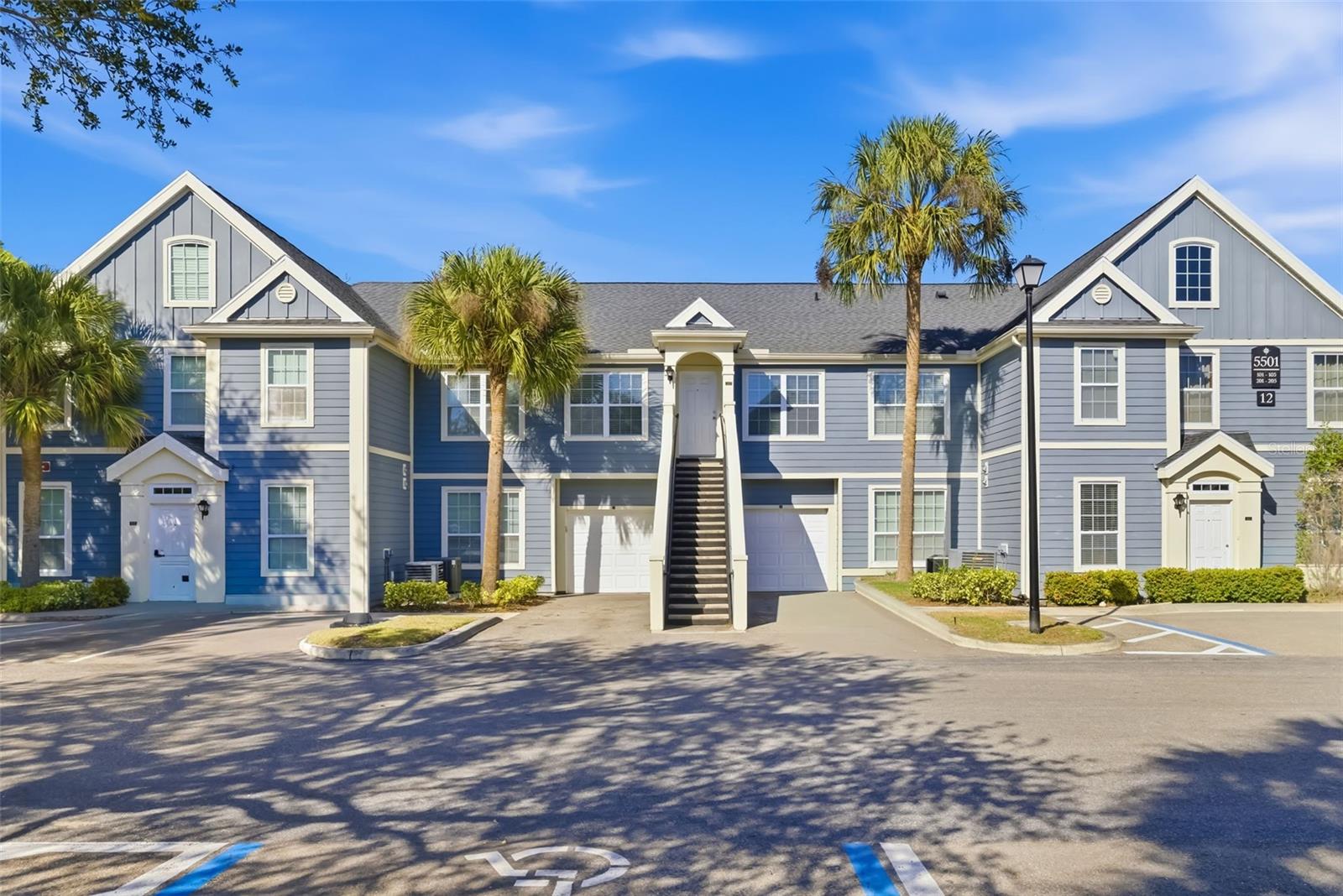 ADMIRALS WALK - Residential