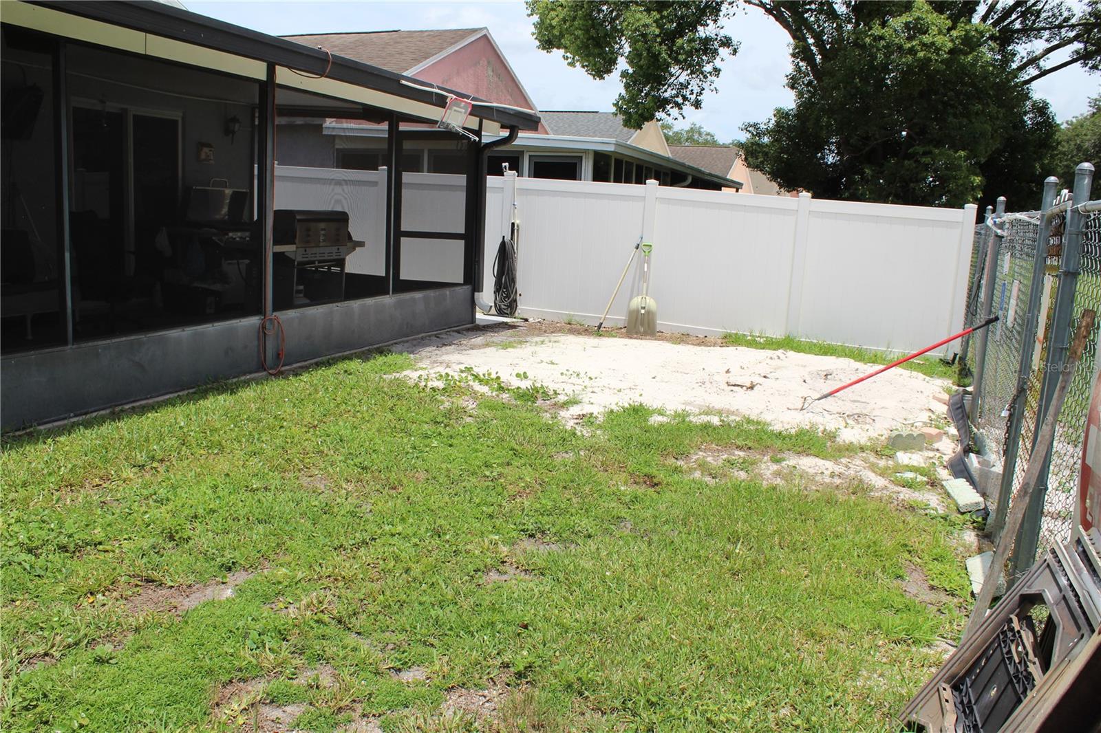 ISLANDS CURRY FORD - Residential