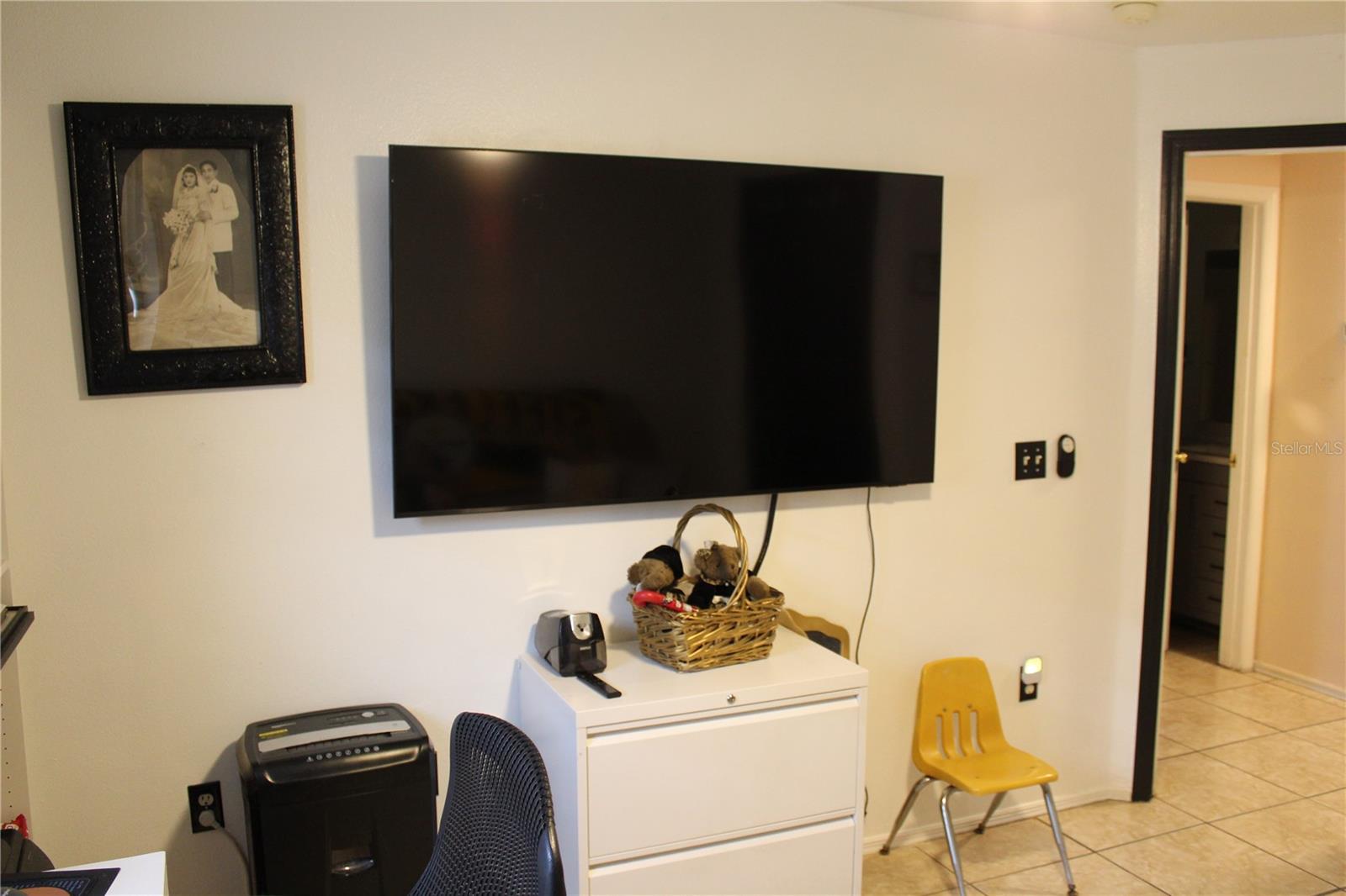 ISLANDS CURRY FORD - Residential