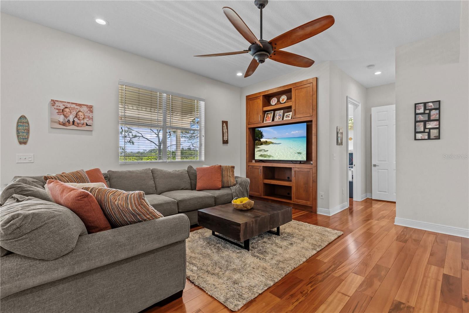 POINT SEASIDE PH 1 - Residential
