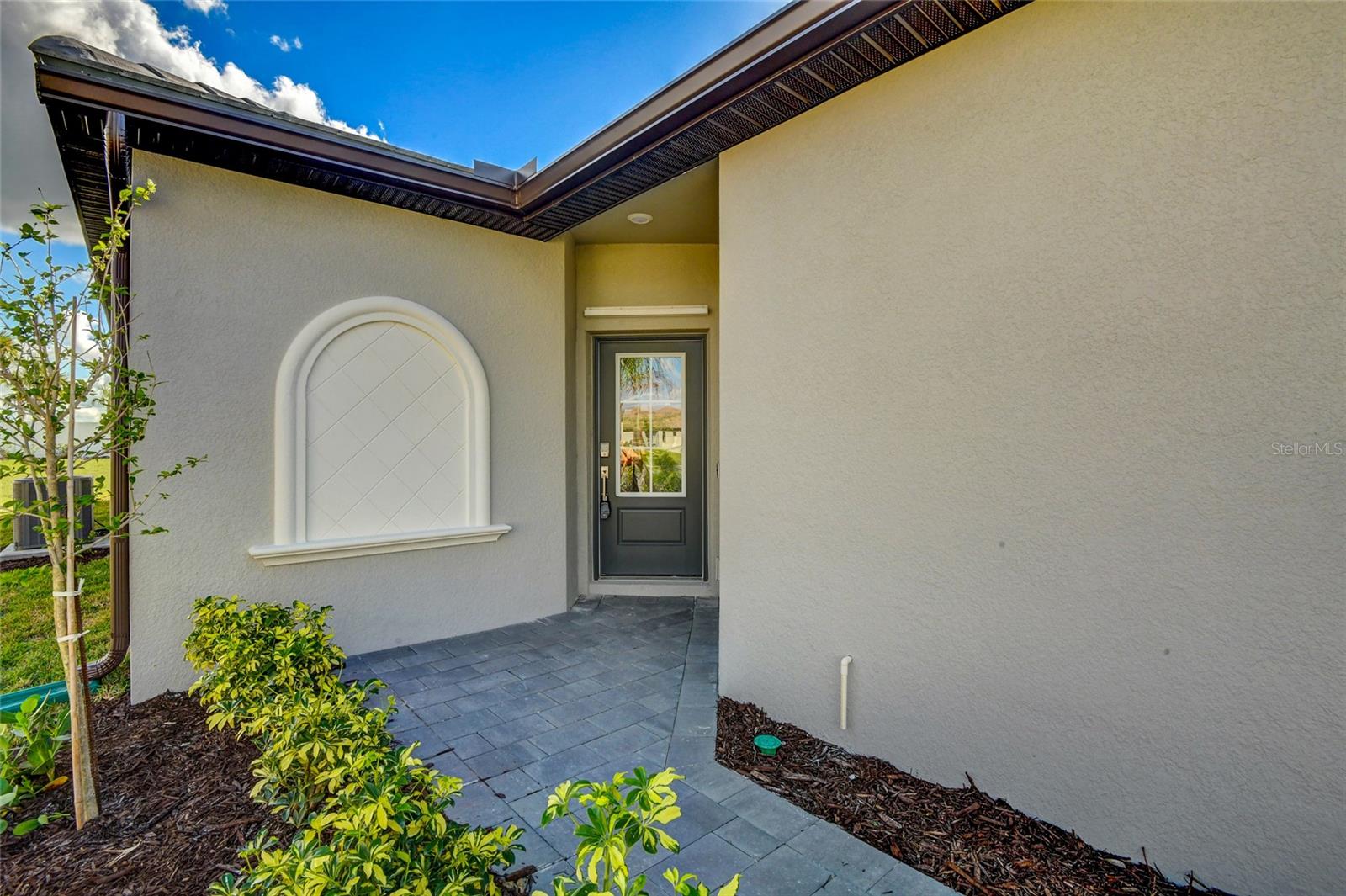 LORRAINE LAKES PH I - Residential Lease