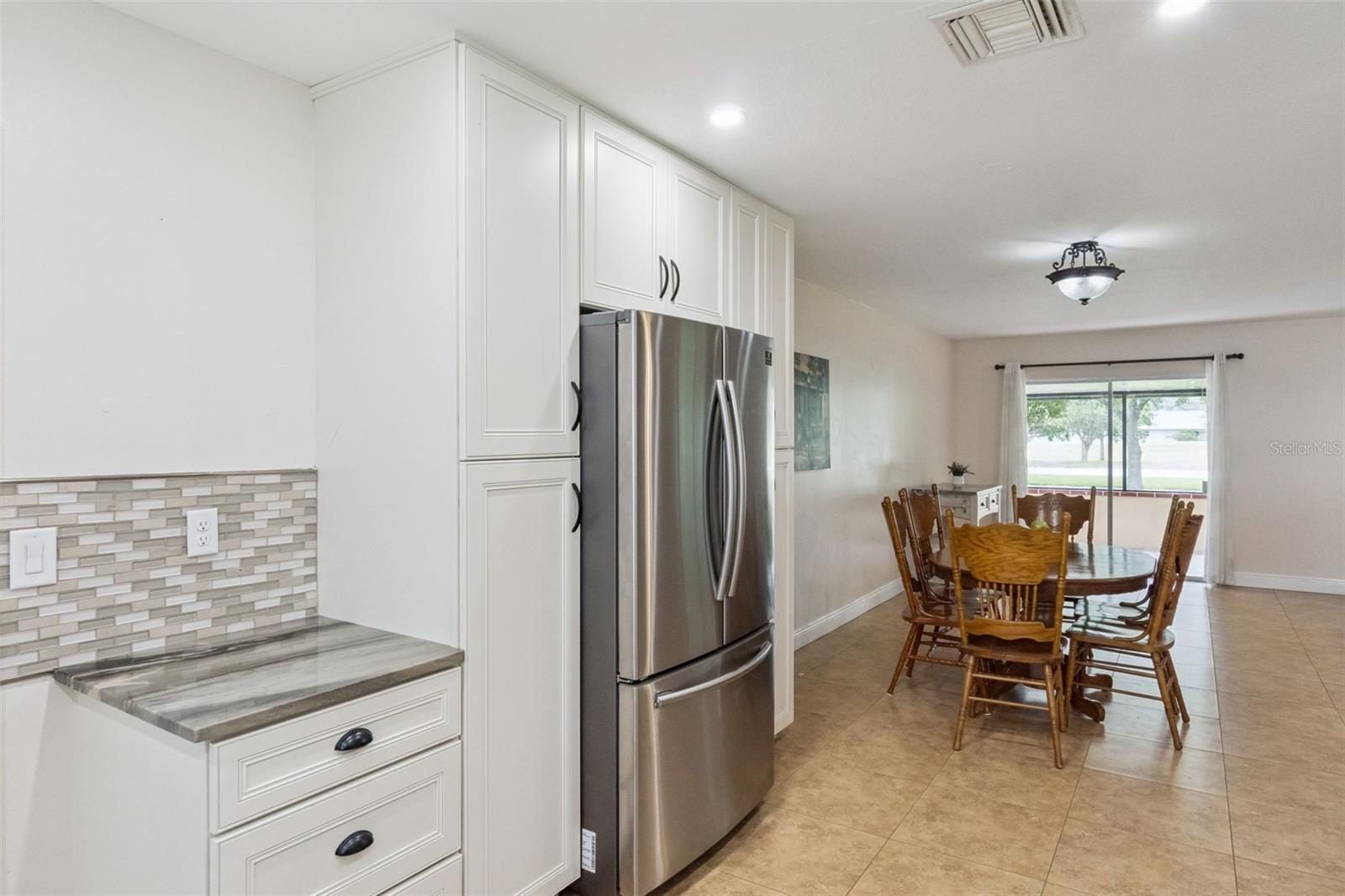 ORANGEWOOD SHADOWWOOD - Residential