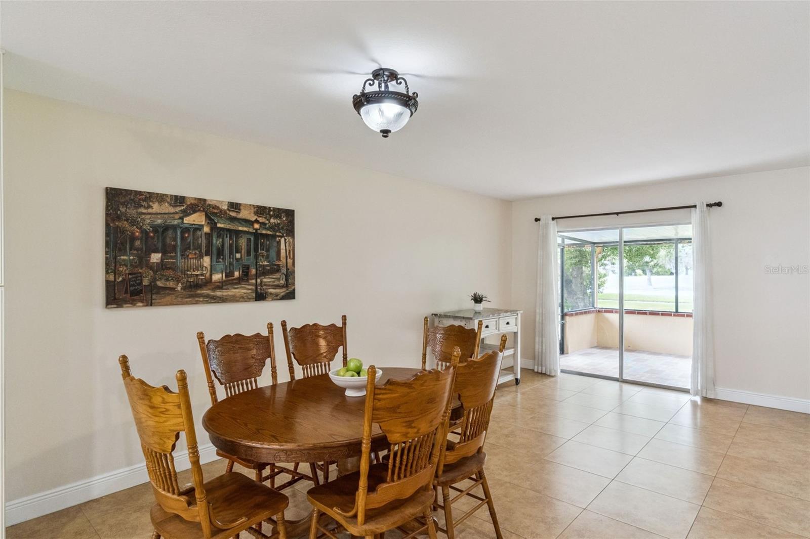 ORANGEWOOD SHADOWWOOD - Residential