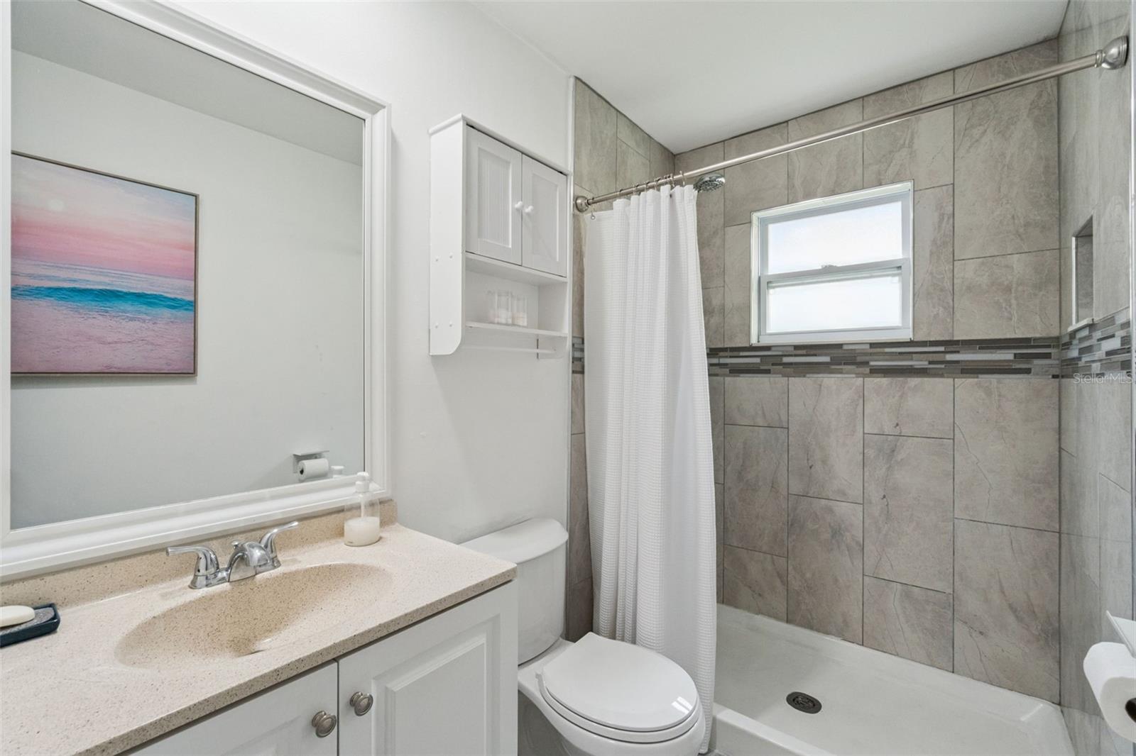 ORANGEWOOD SHADOWWOOD - Residential