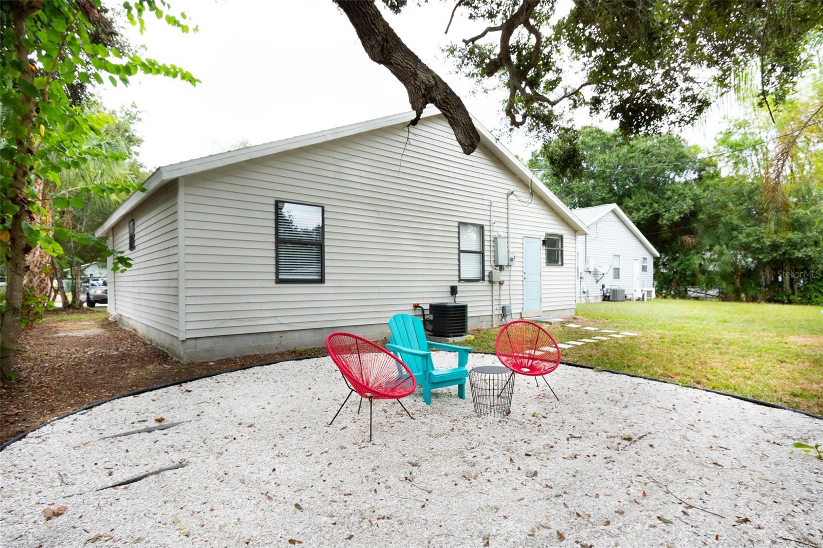 NORTH RIVERSIDE PARK - Residential
