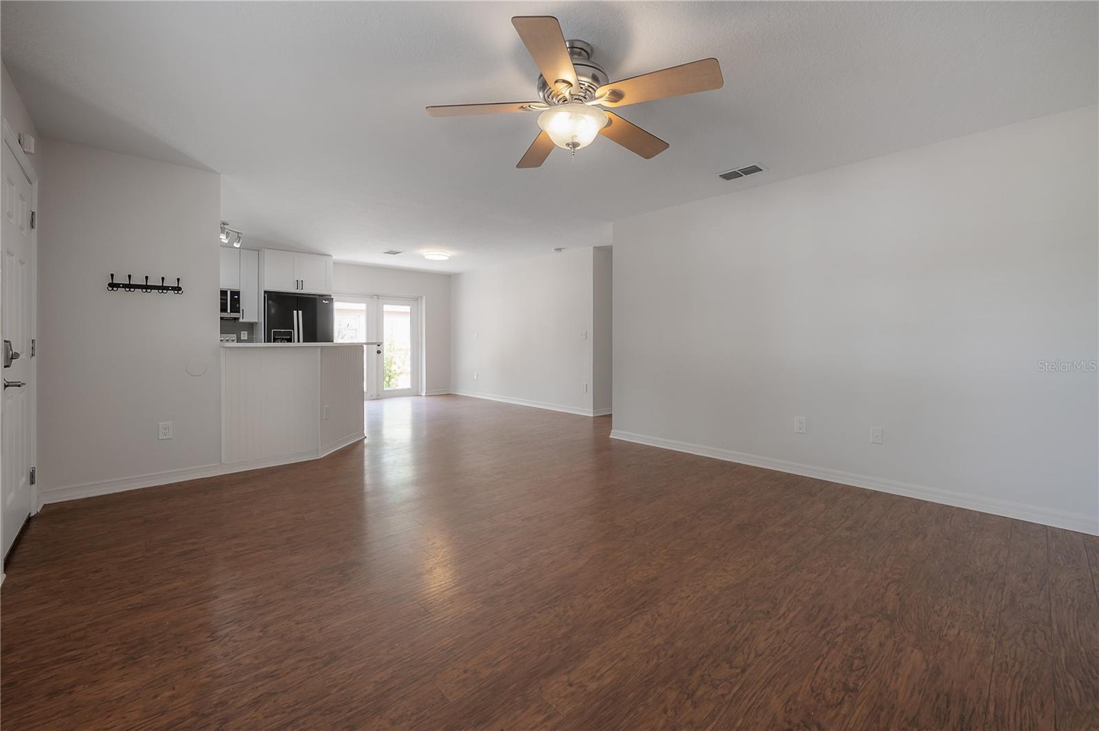 MONETA - Residential Lease
