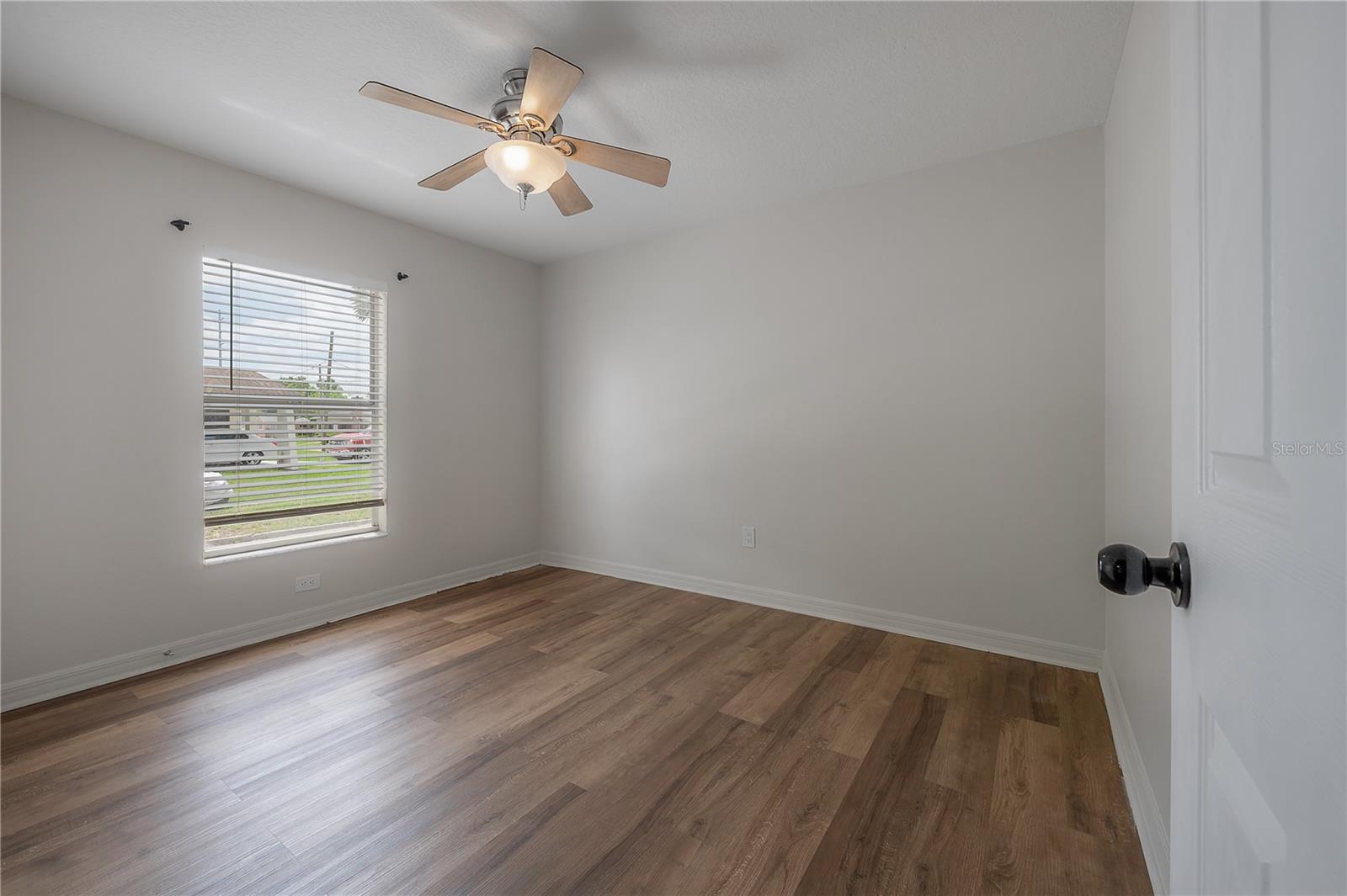 MONETA - Residential Lease