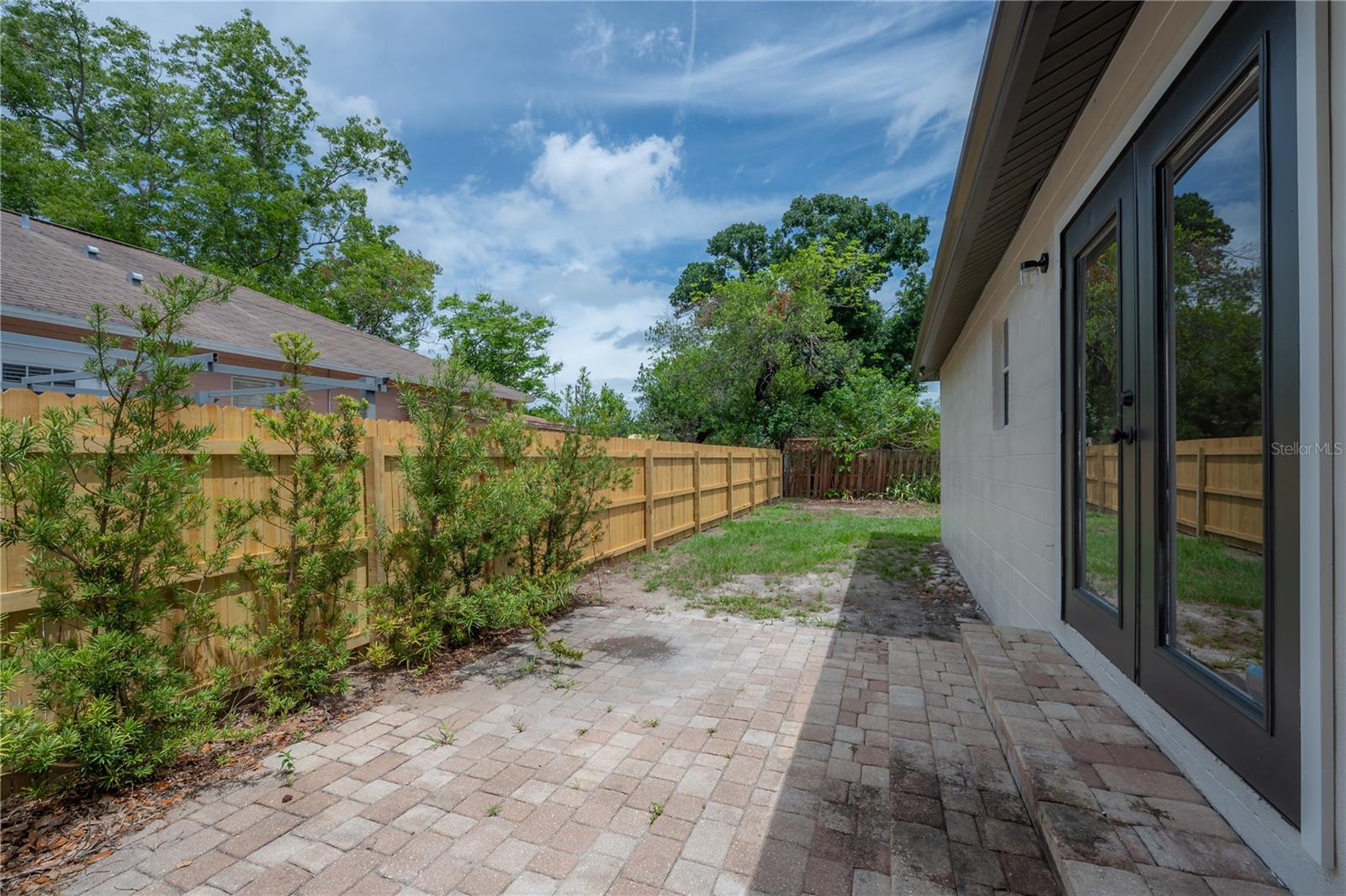MONETA - Residential Lease