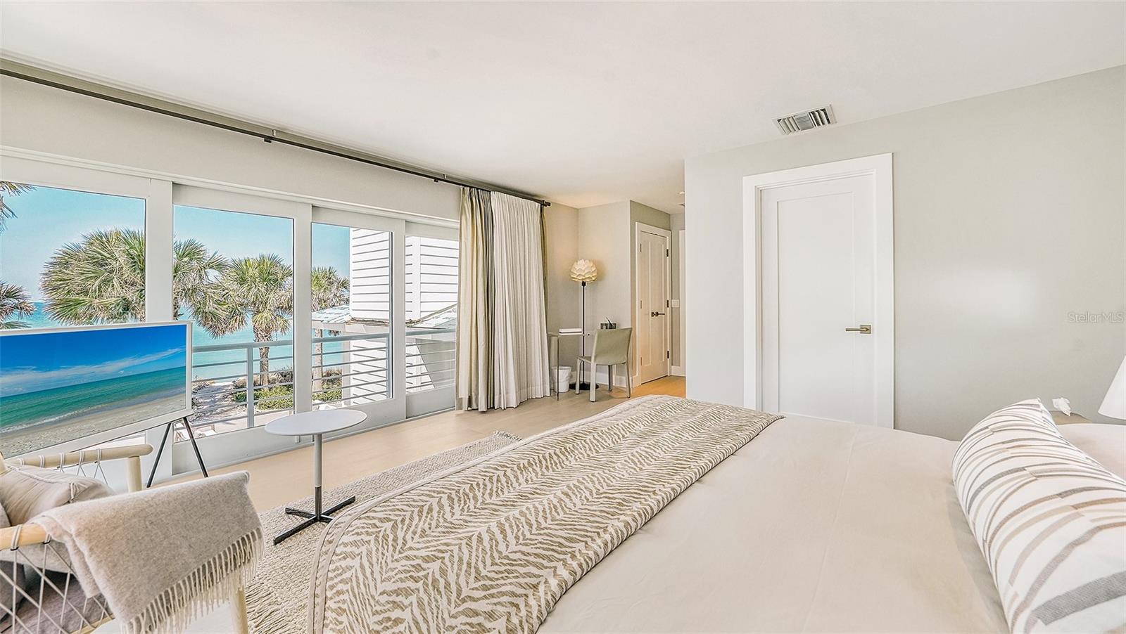 CASEY KEY - Residential
