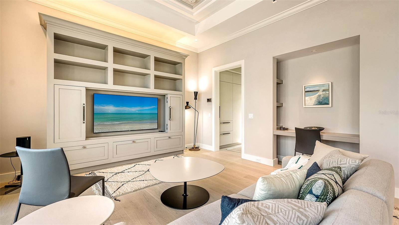 CASEY KEY - Residential