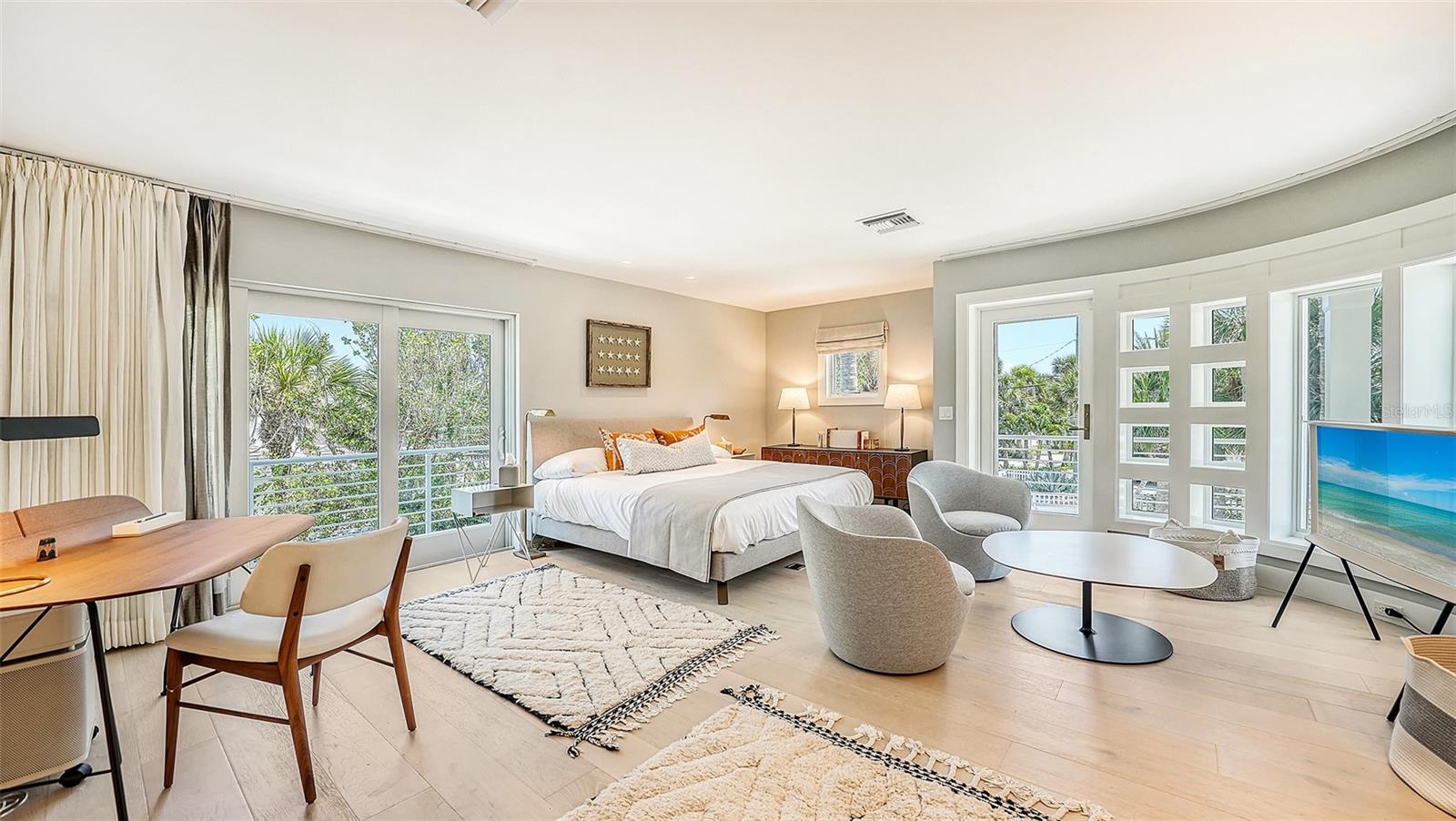 CASEY KEY - Residential