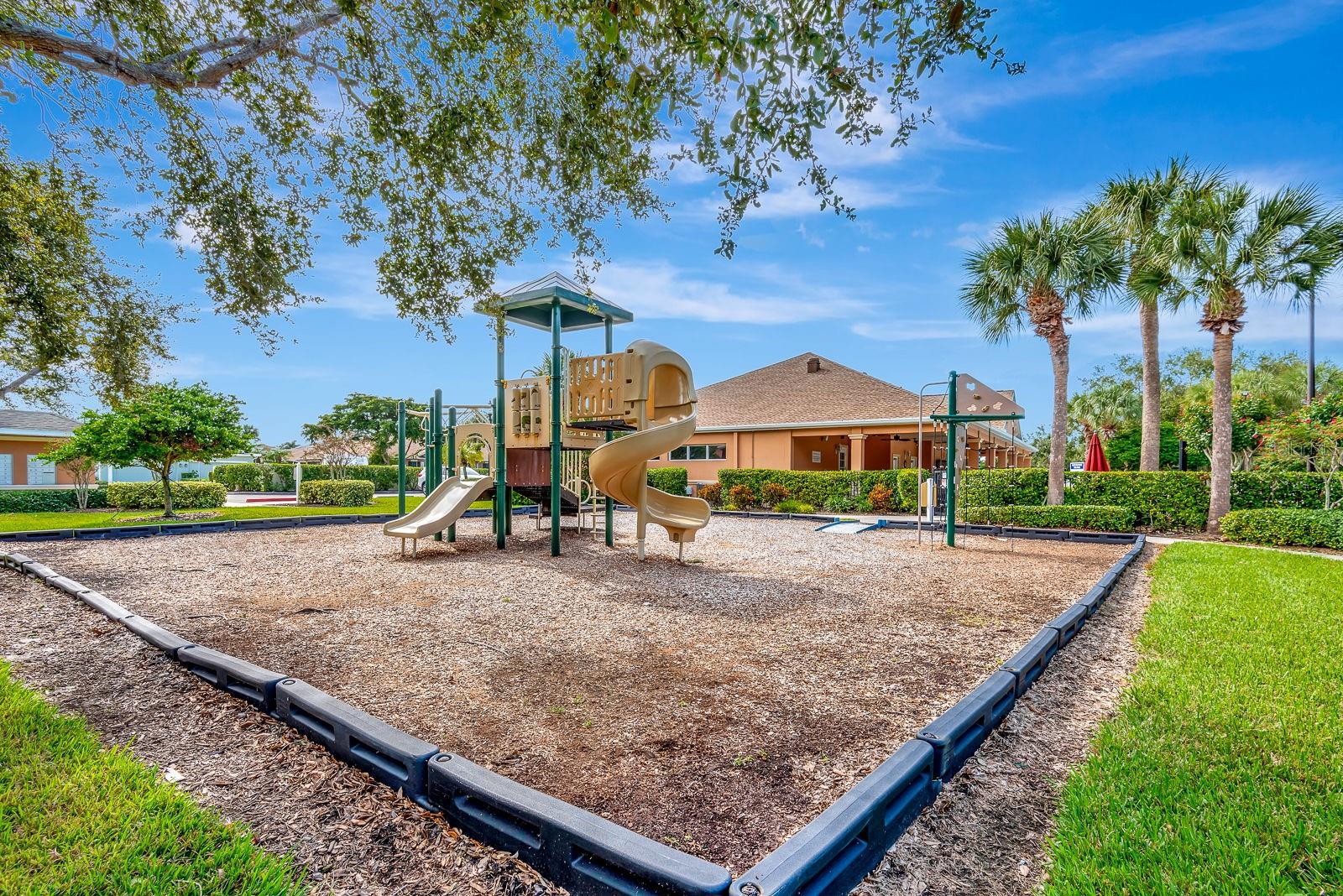PALMA SOLA TRACE - Residential