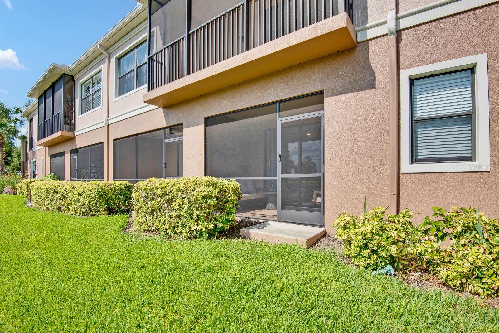 PALMA SOLA TRACE - Residential
