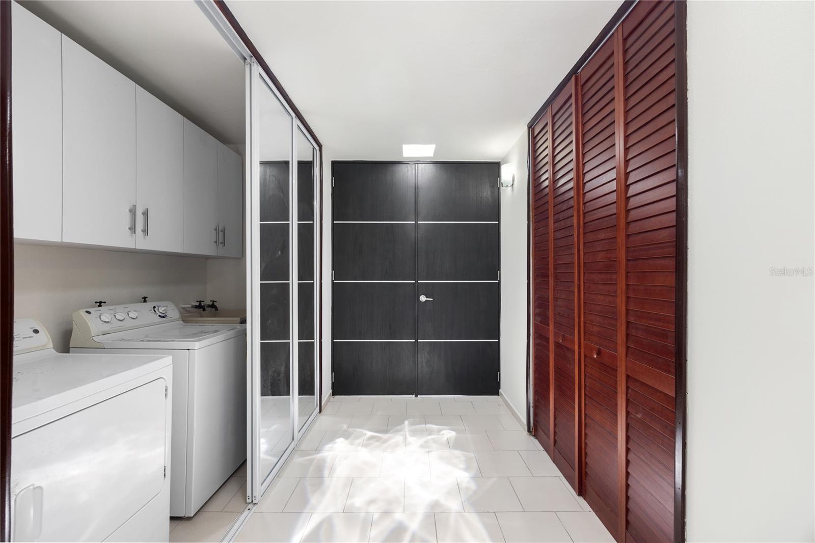 URB. PRADO ALTO - Residential Lease