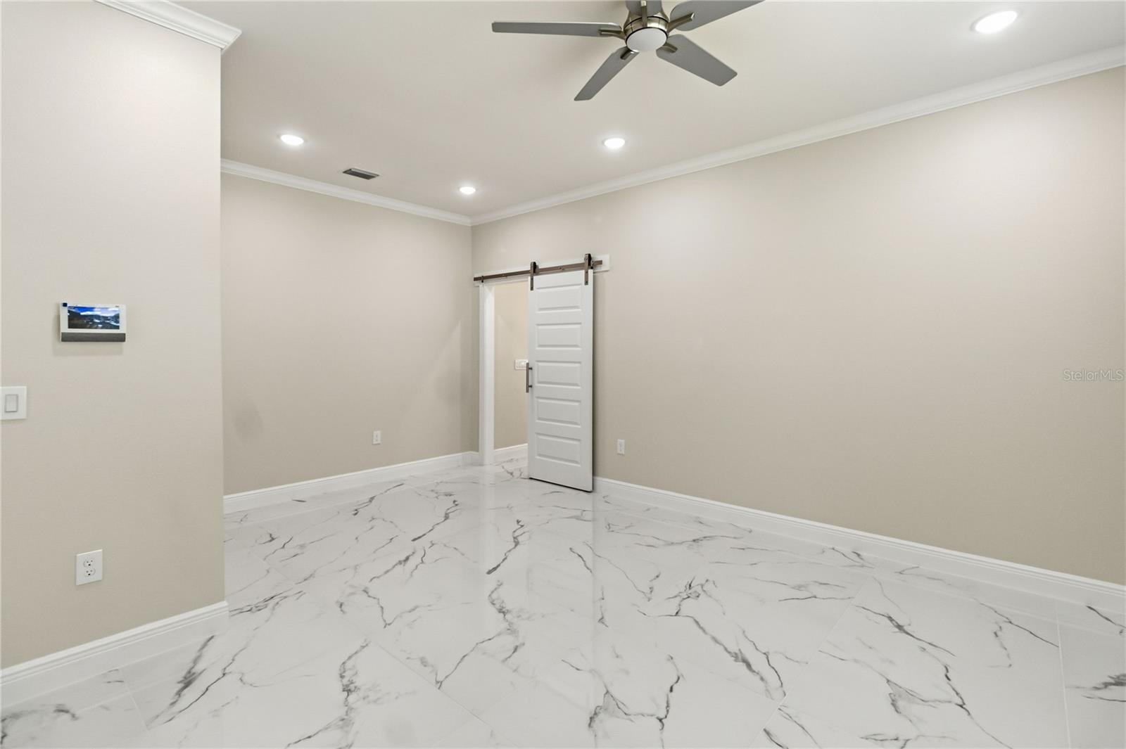 LOCKHARTS SUB 1ST ADD - Residential Lease