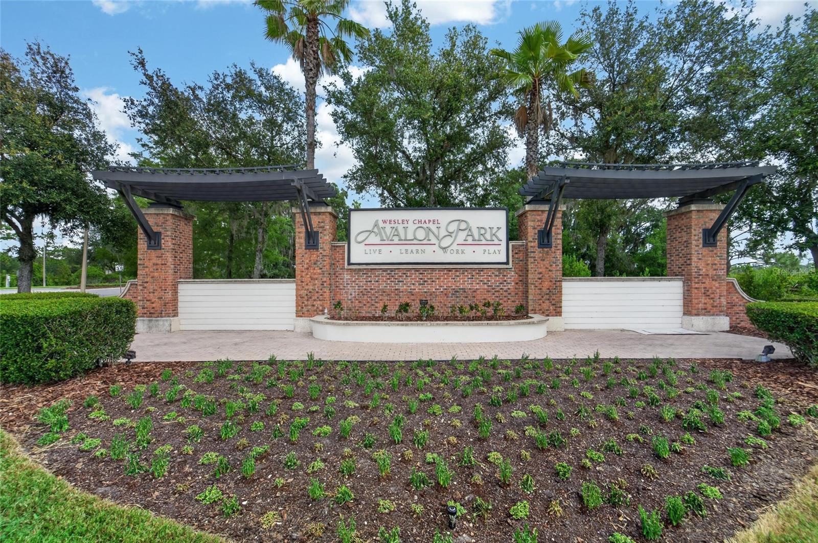 AVALON PARK WEST-NORTH PH 1A 1B - Residential