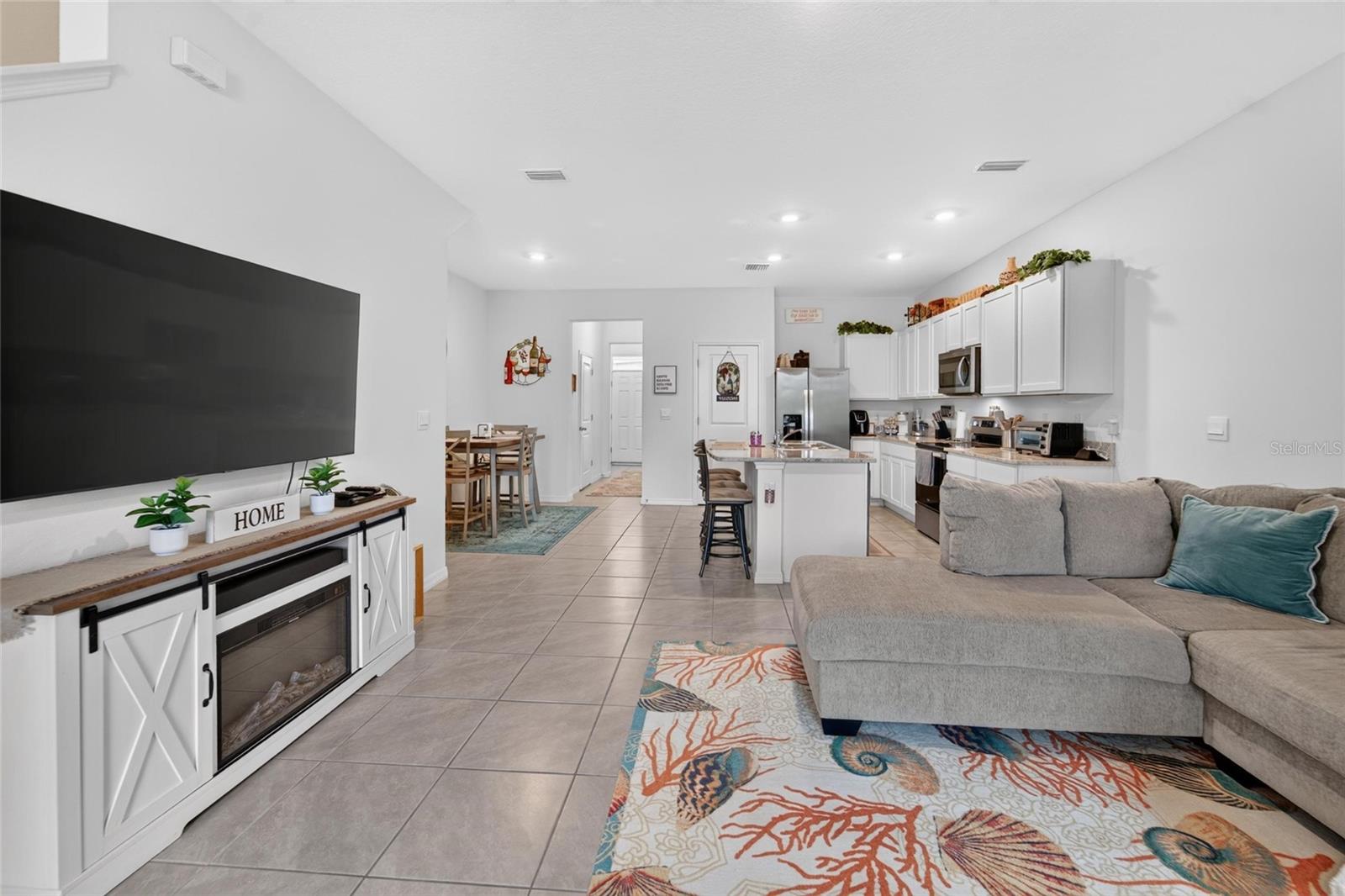AVALON PARK WEST-NORTH PH 1A 1B - Residential