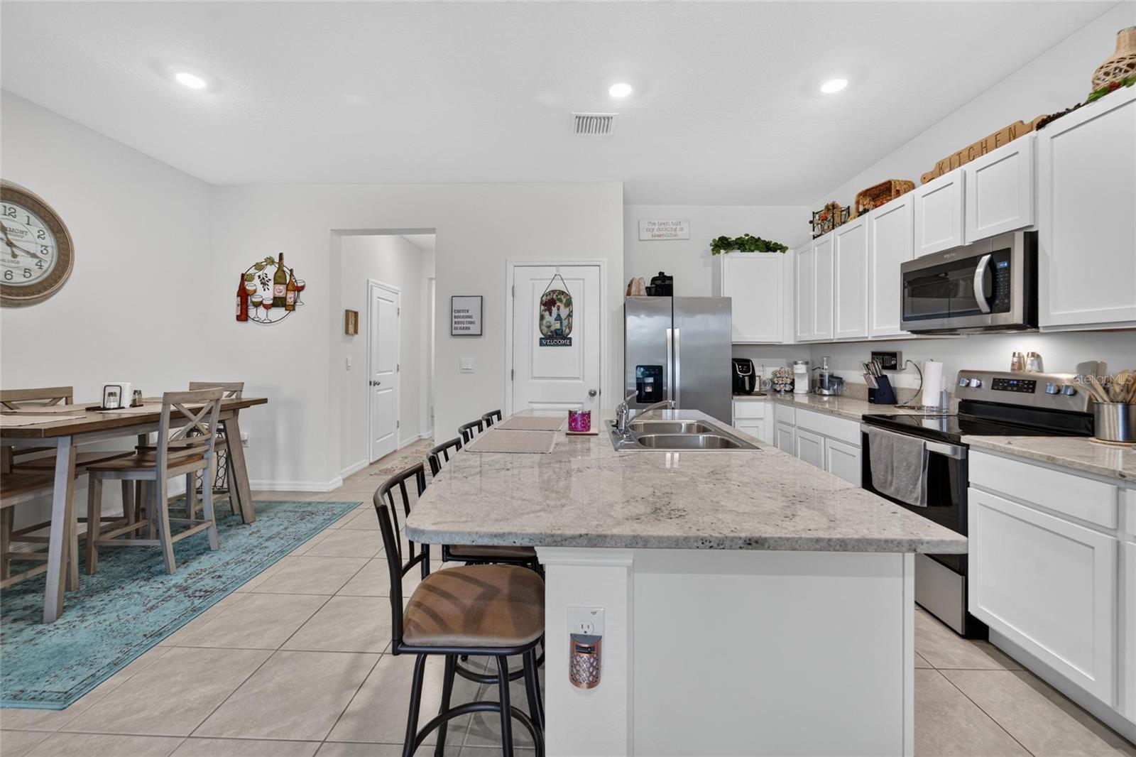 AVALON PARK WEST-NORTH PH 1A 1B - Residential