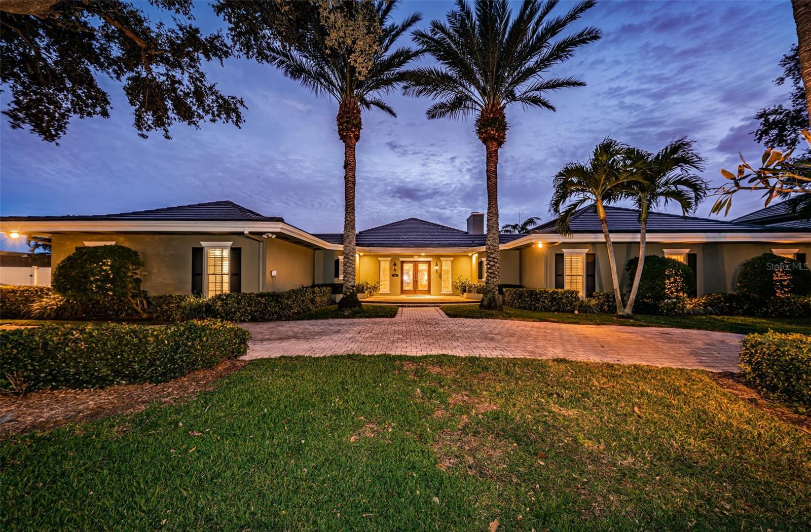 BAYWAY ISLES - Residential