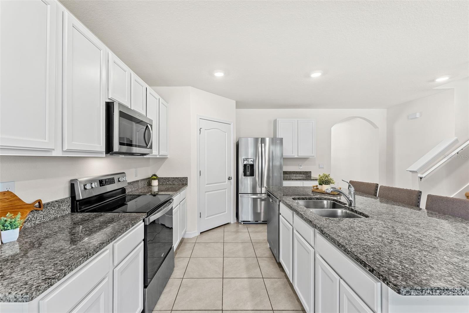 EASTGROVE - Residential