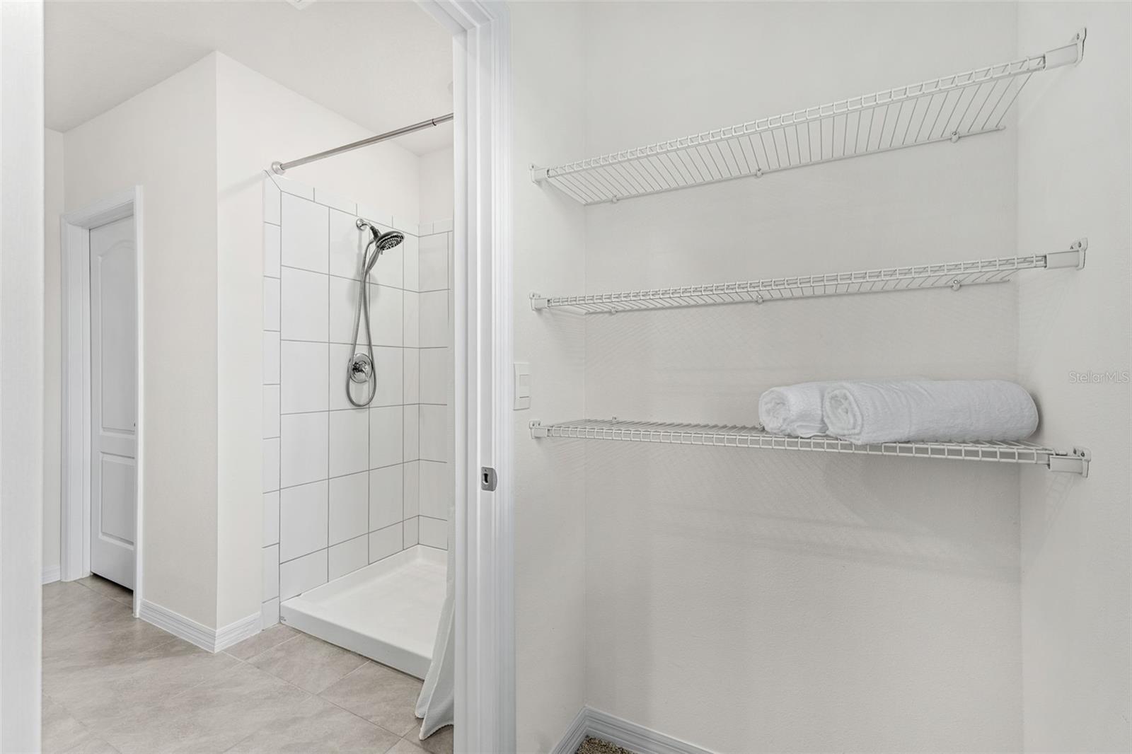 EASTGROVE - Residential