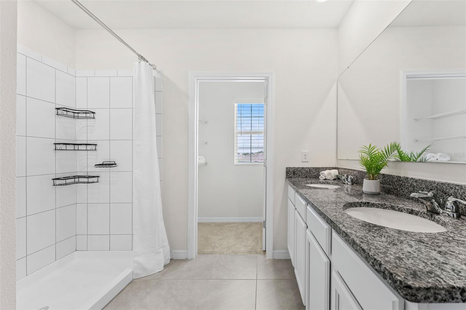 EASTGROVE - Residential