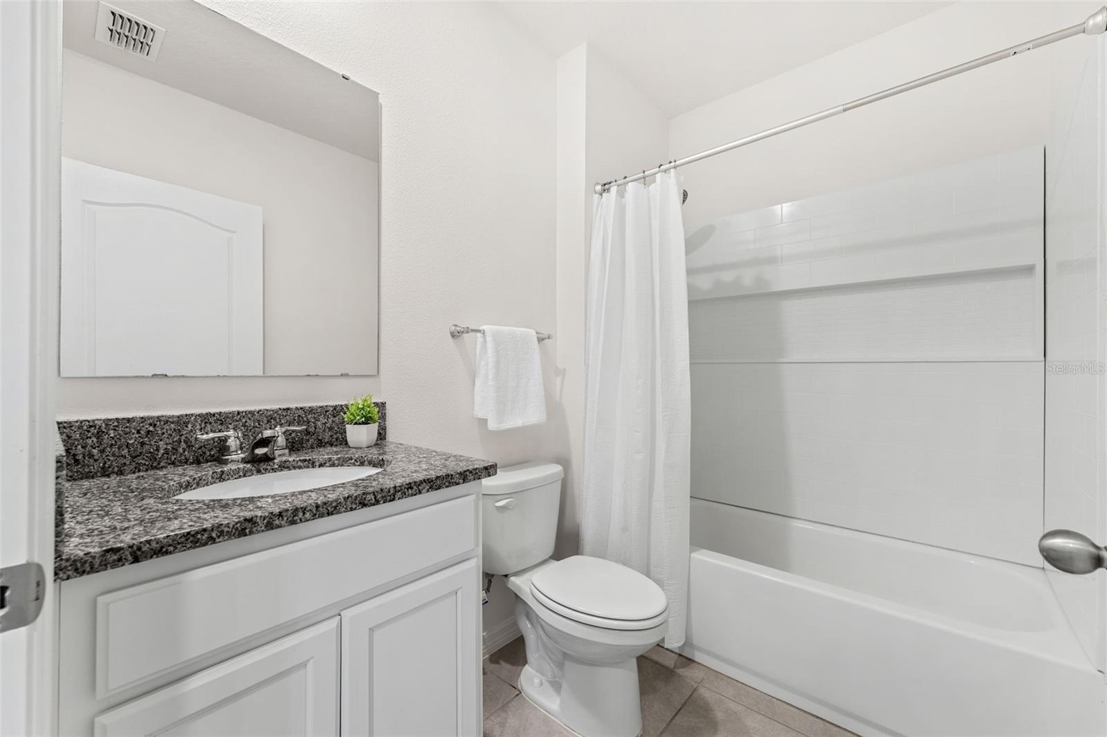 EASTGROVE - Residential