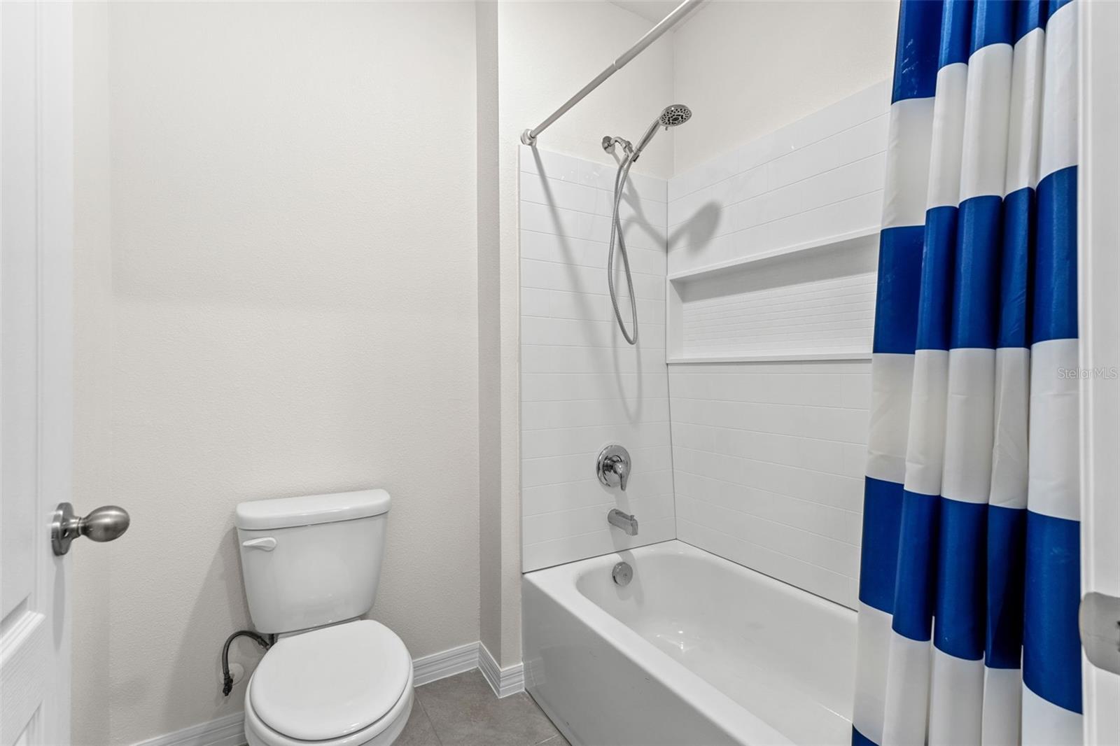 EASTGROVE - Residential