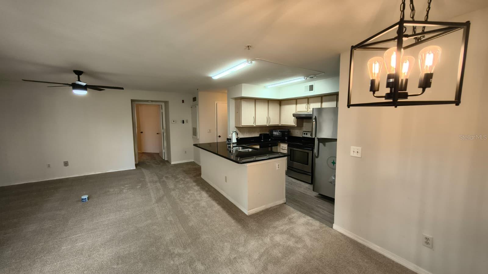 BERMUDA DUNES PRIVATE RESIDENCE - Residential Lease