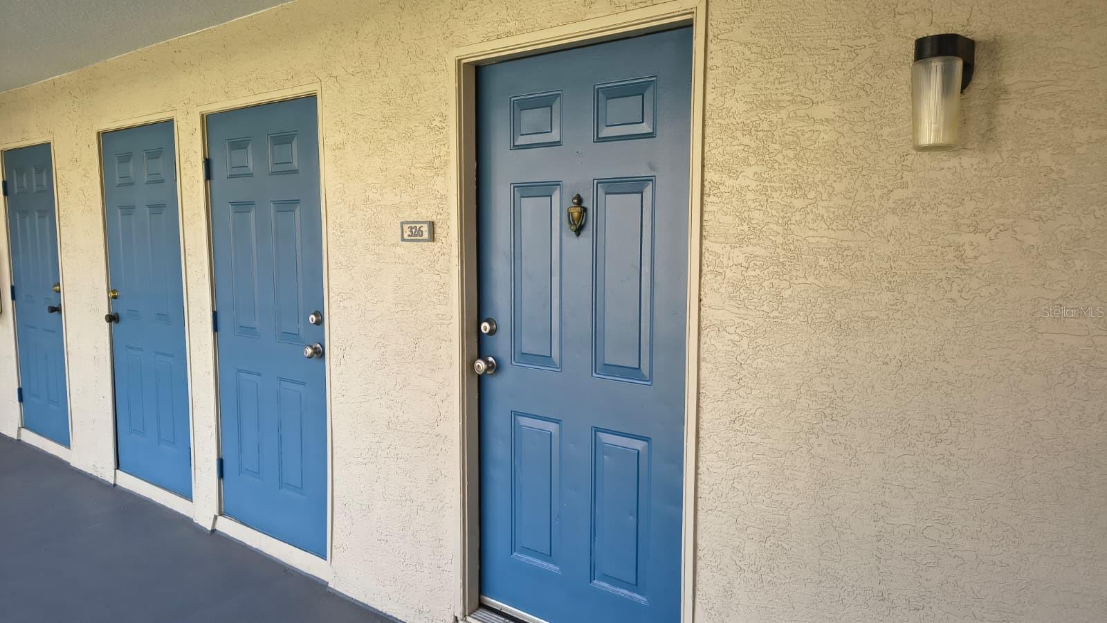 BERMUDA DUNES PRIVATE RESIDENCE - Residential Lease