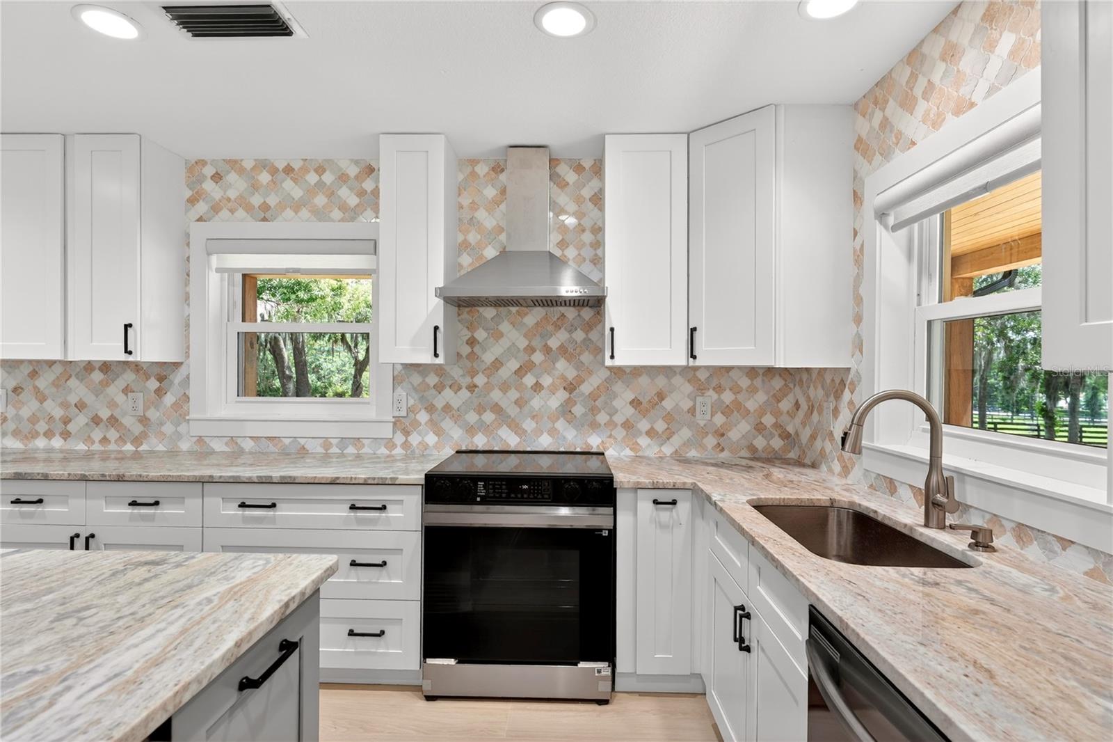 HWY 225 - Residential