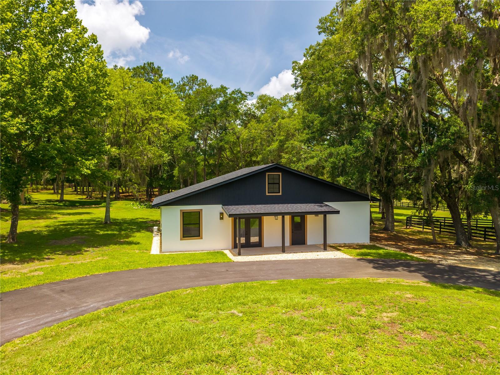 HWY 225 - Residential