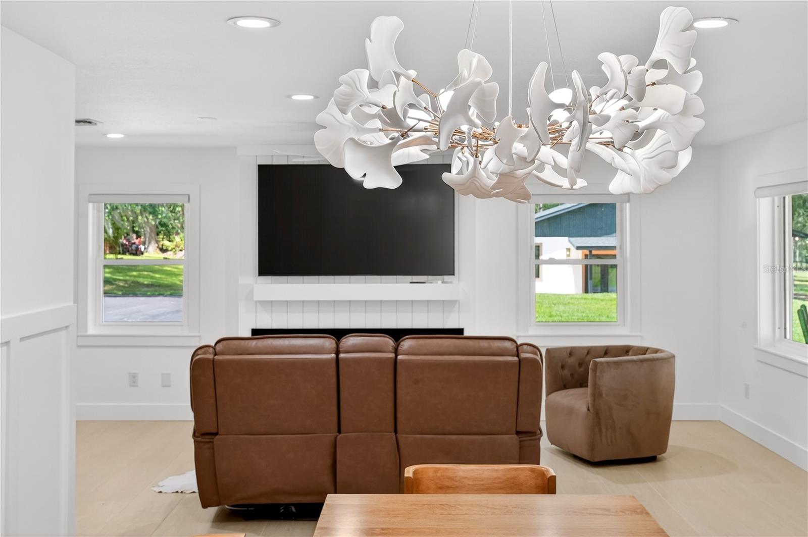 HWY 225 - Residential