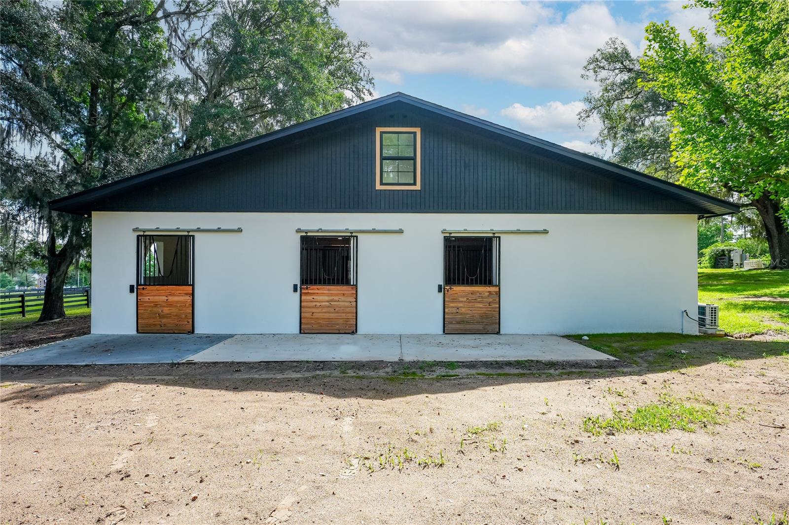 HWY 225 - Residential