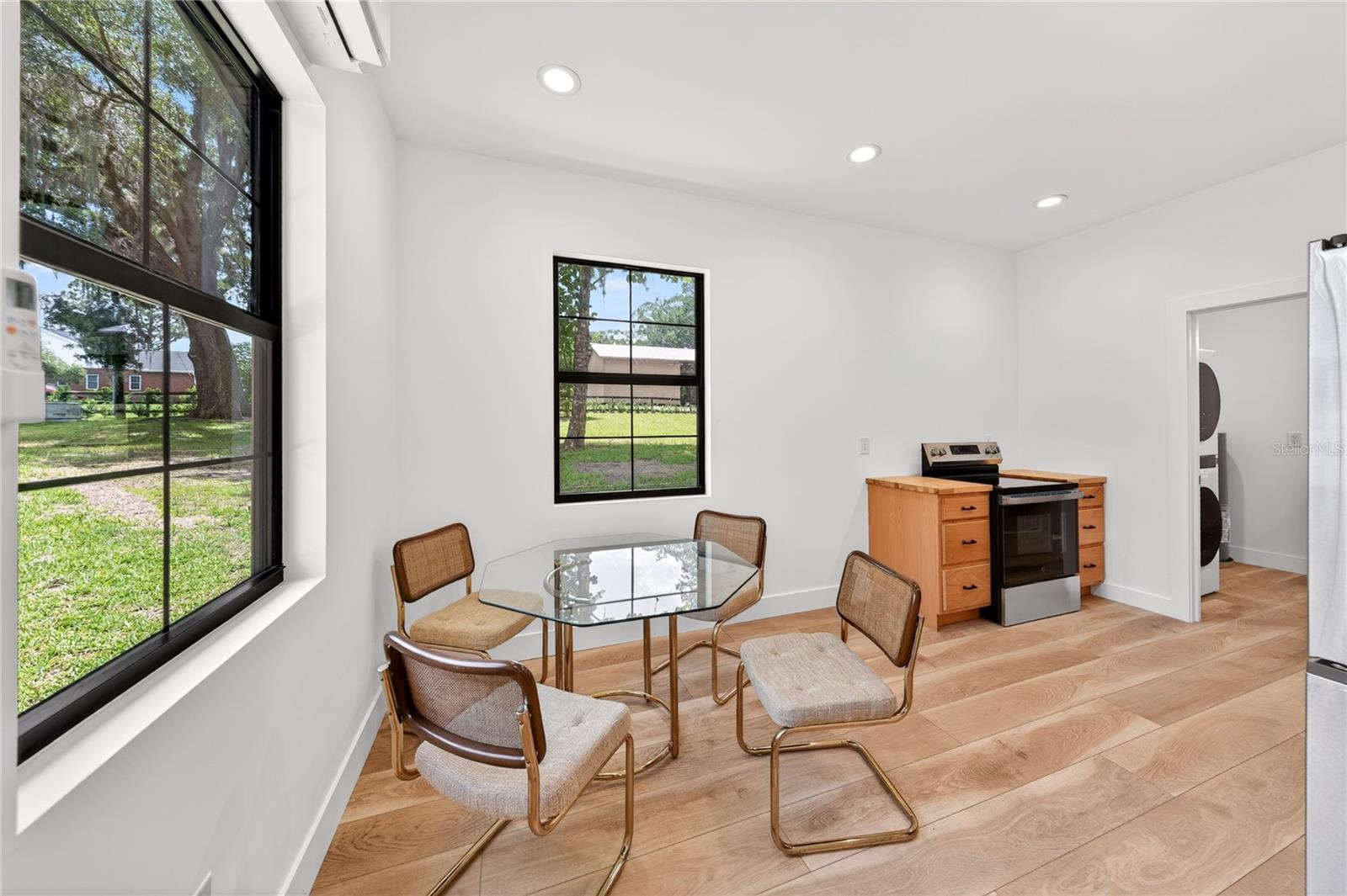 HWY 225 - Residential